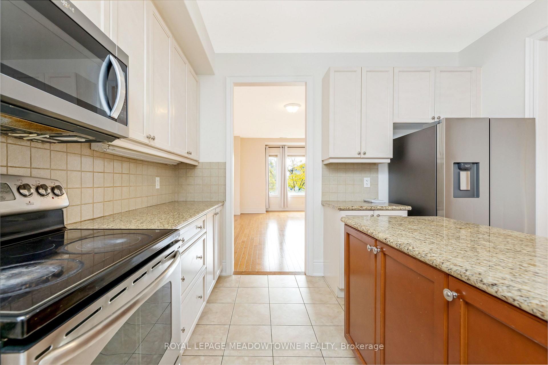 Photo 14 of Unit Upper, 9105 Derry Road W, Milton, Clarke — HOMEH