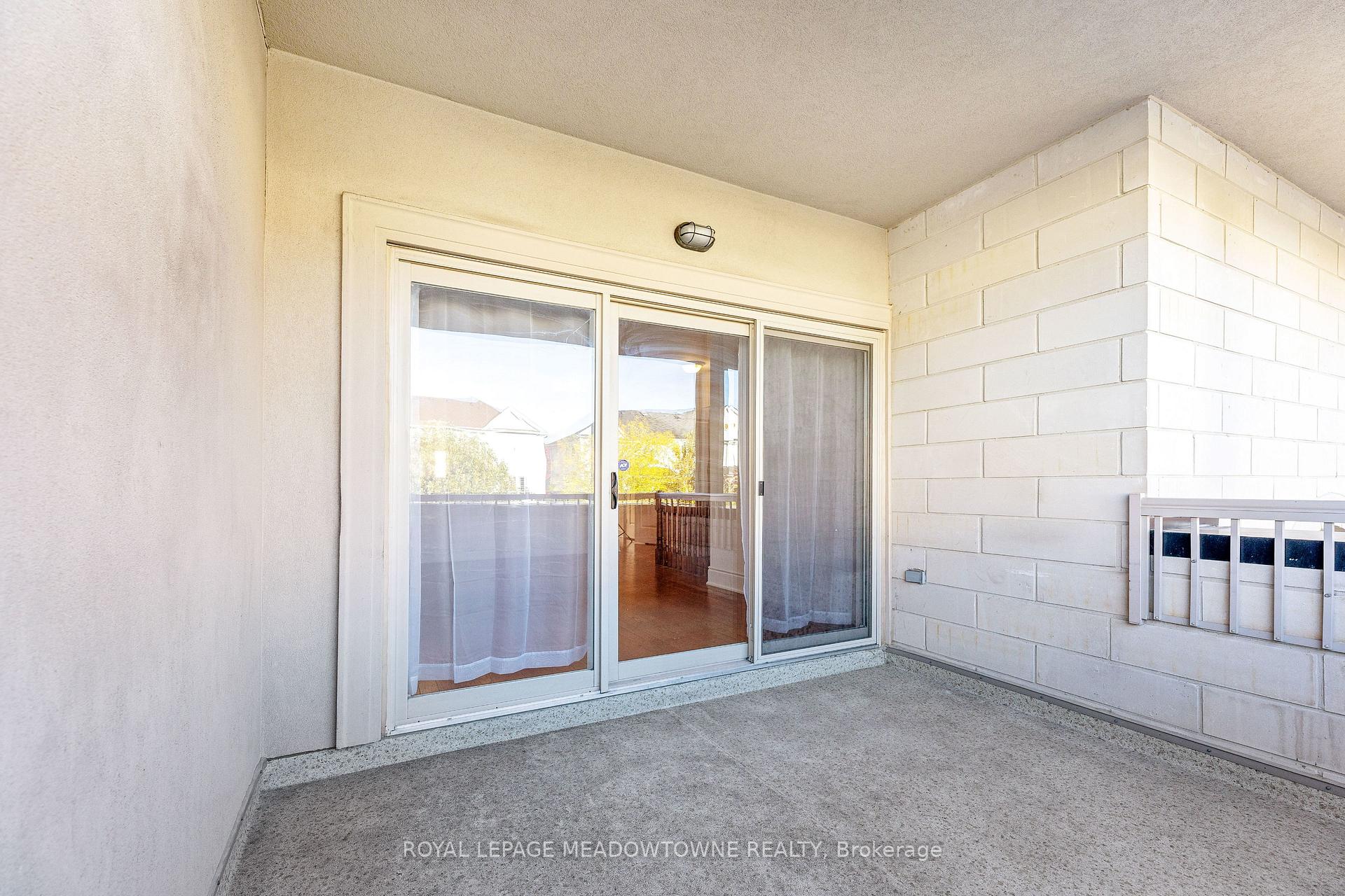 Photo 22 of Unit Upper, 9105 Derry Road W, Milton, Clarke — HOMEH