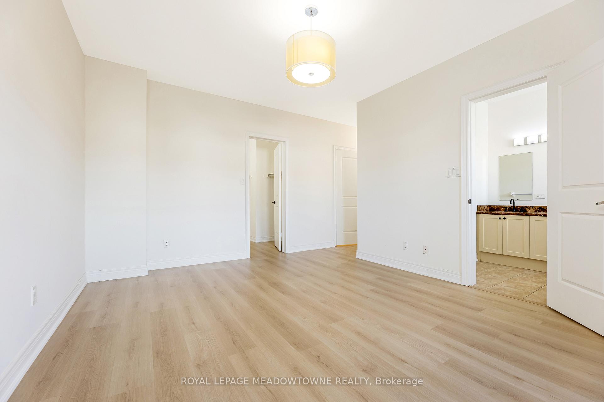 Photo 25 of Unit Upper, 9105 Derry Road W, Milton, Clarke — HOMEH