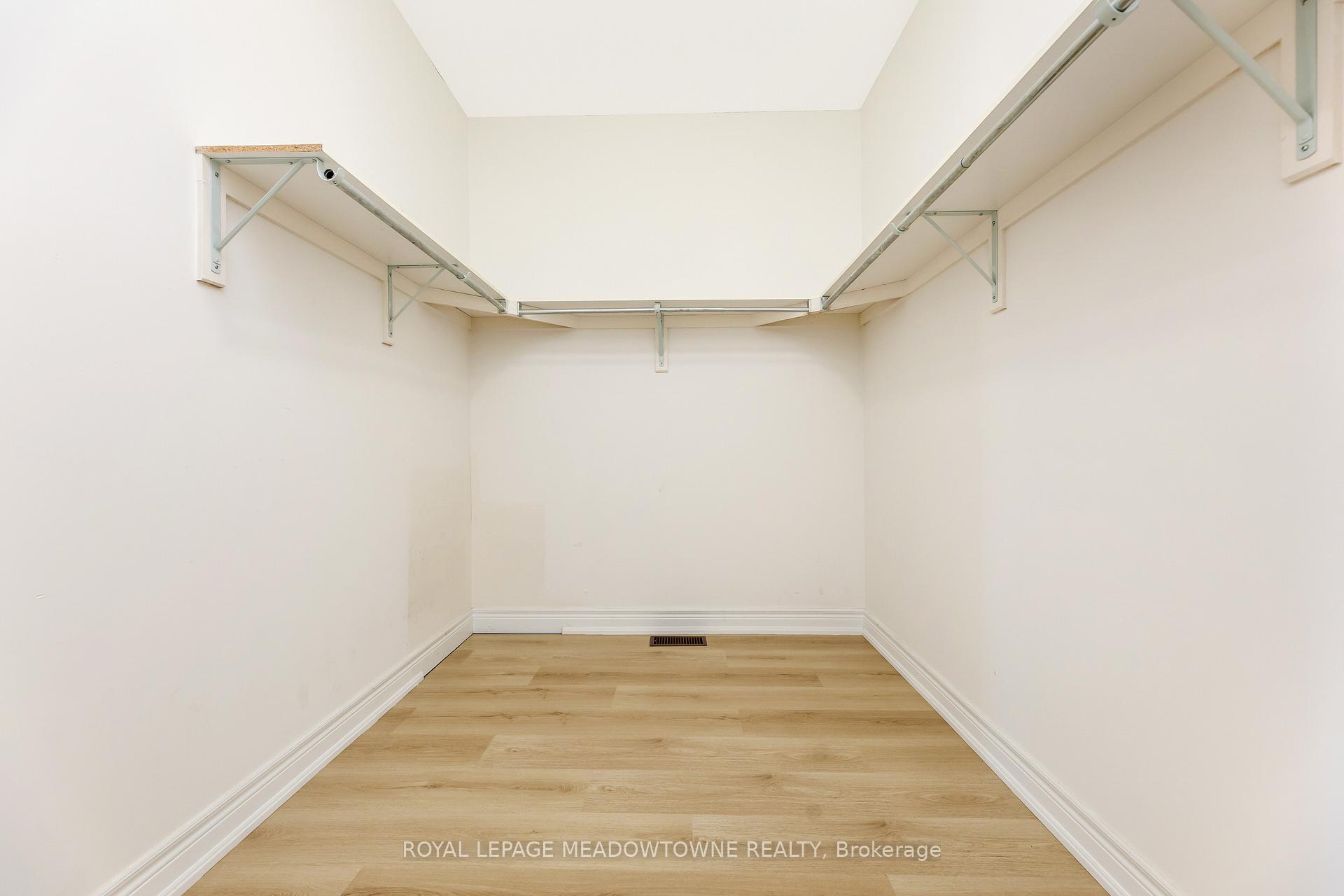 Photo 28 of Unit Upper, 9105 Derry Road W, Milton, Clarke — HOMEH
