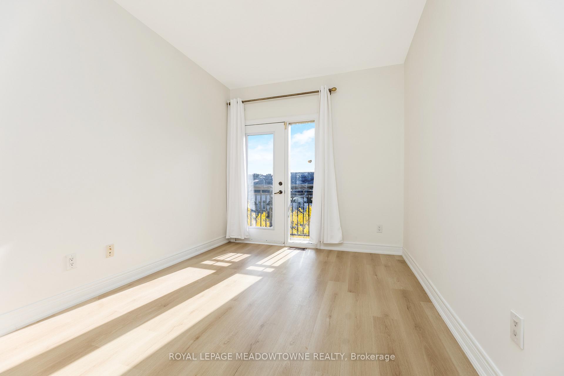 Photo 30 of Unit Upper, 9105 Derry Road W, Milton, Clarke — HOMEH