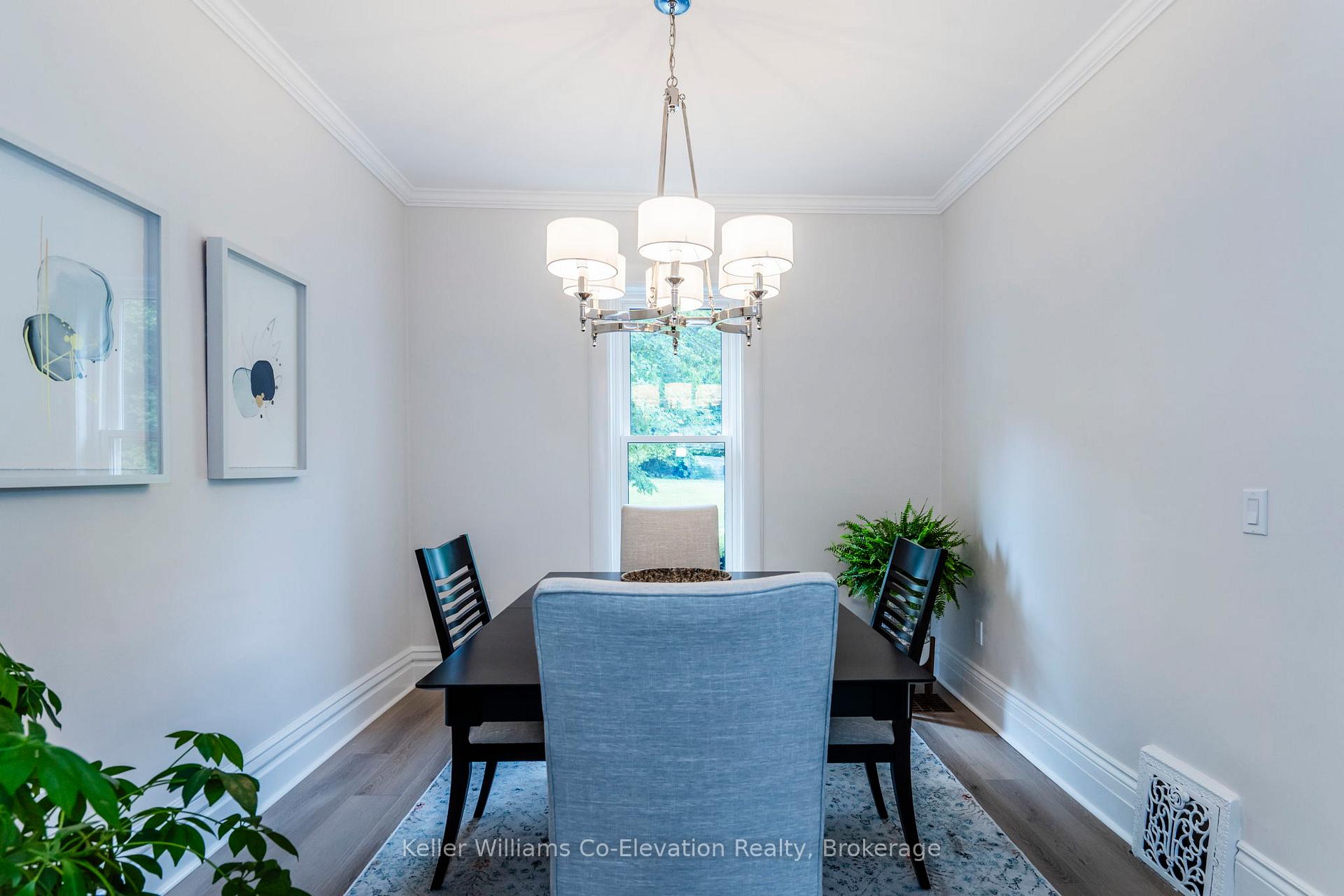 Photo 12 of 352 Third Street, Midland — HOMEH