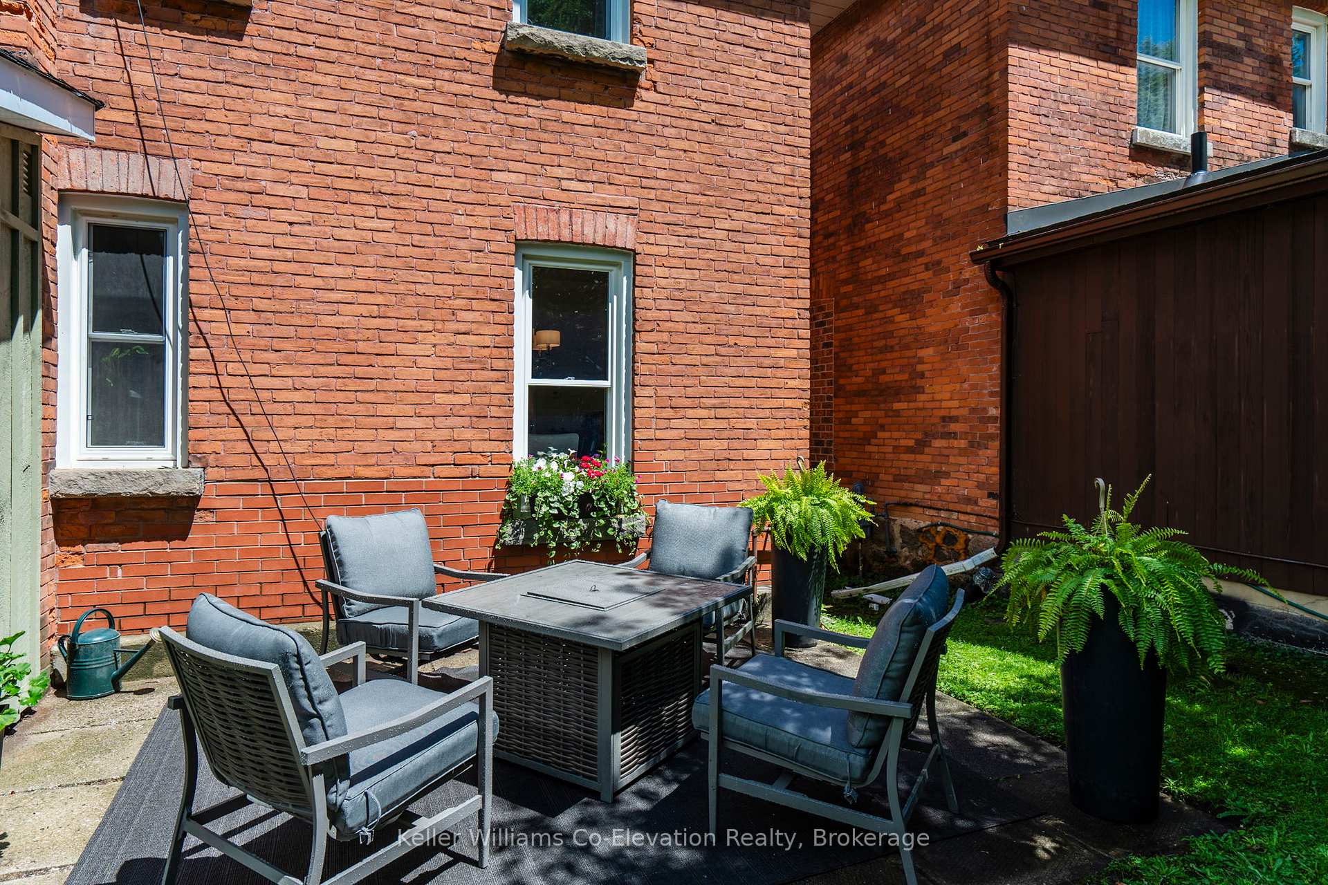 Photo 28 of 352 Third Street, Midland — HOMEH