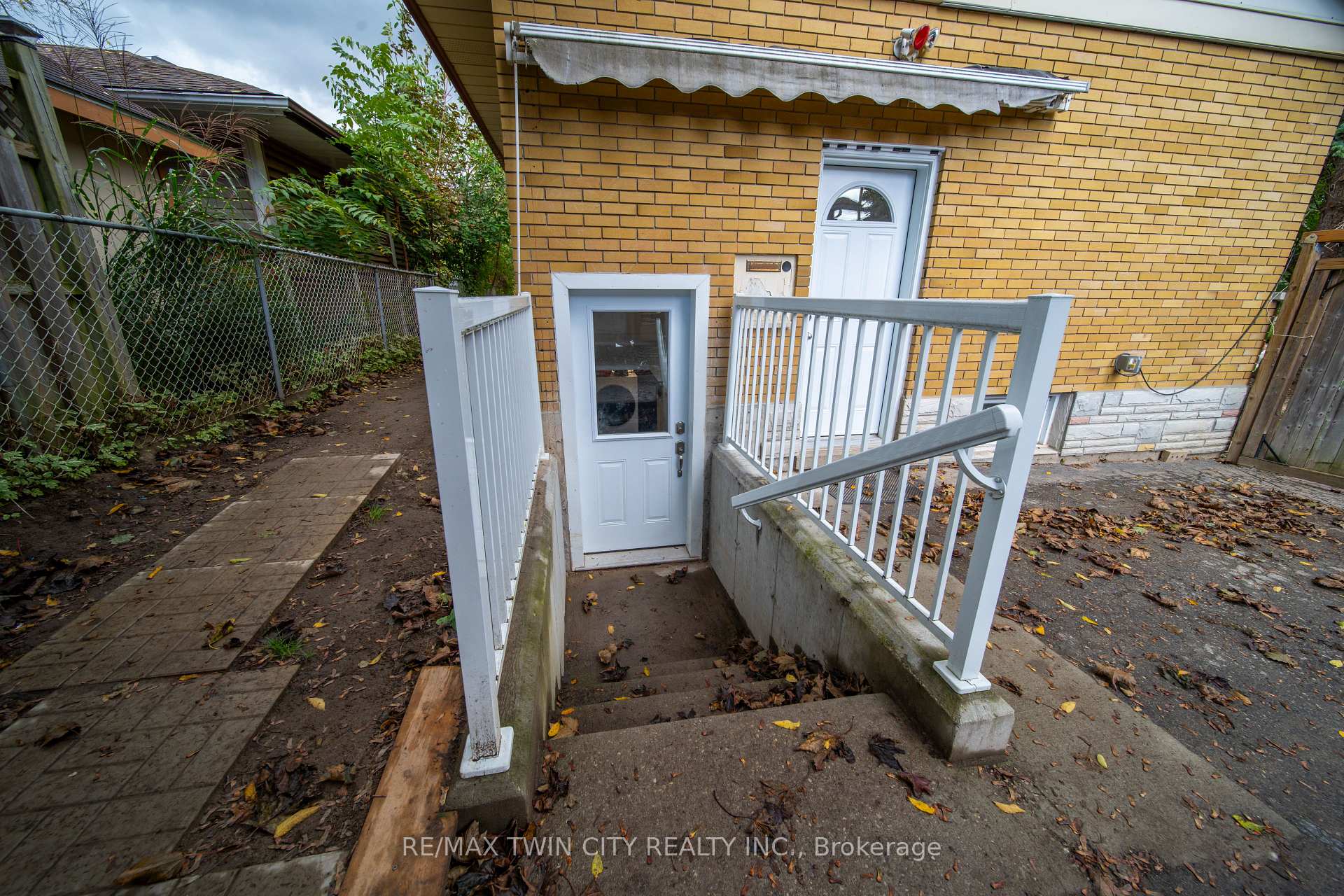 Photo 28 of 8 Yager Avenue, Kitchener — HOMEH