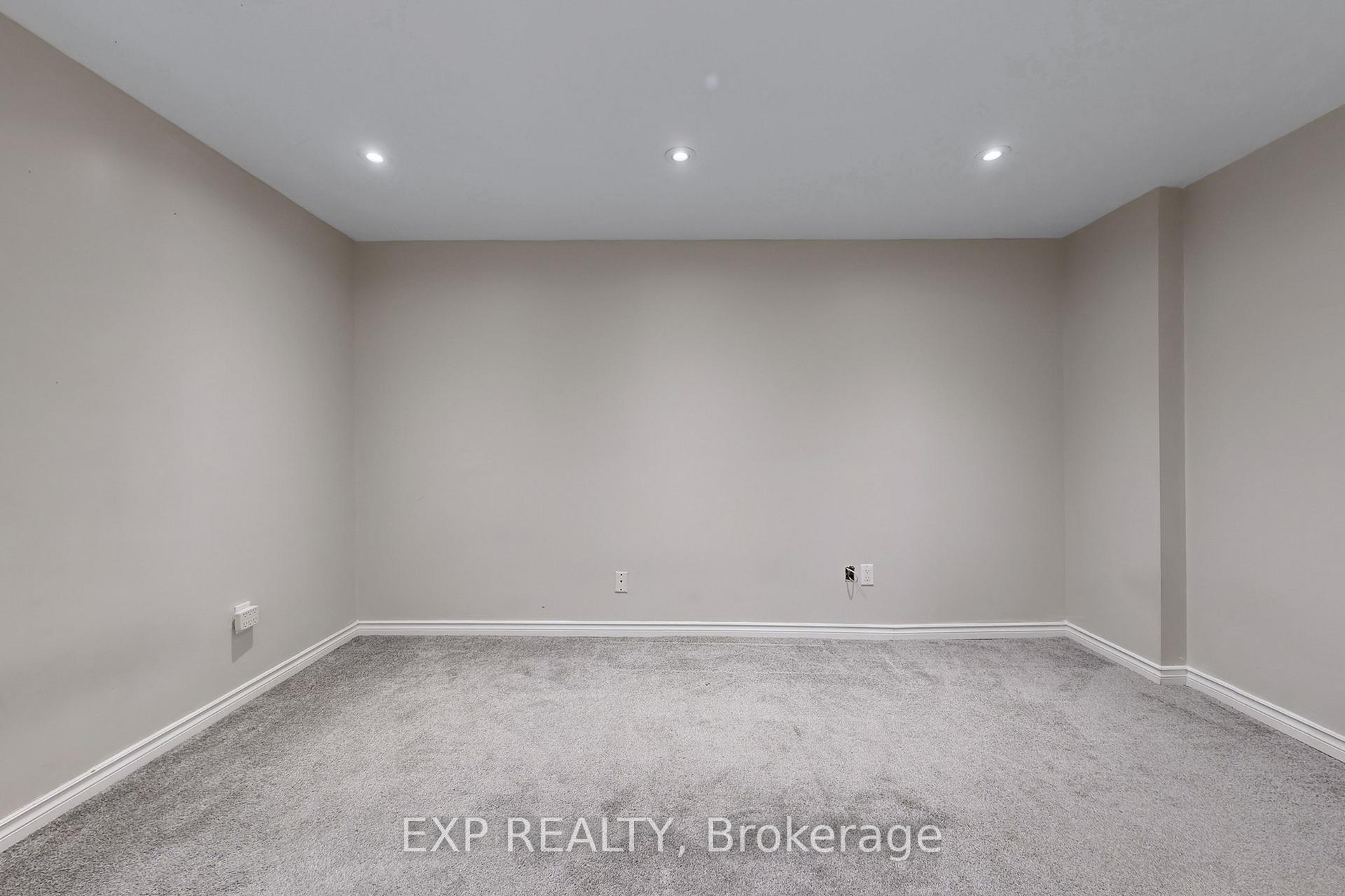 Photo 9 of 64 Sorrell Crescent, Markham, Milliken Mills East — HOMEH