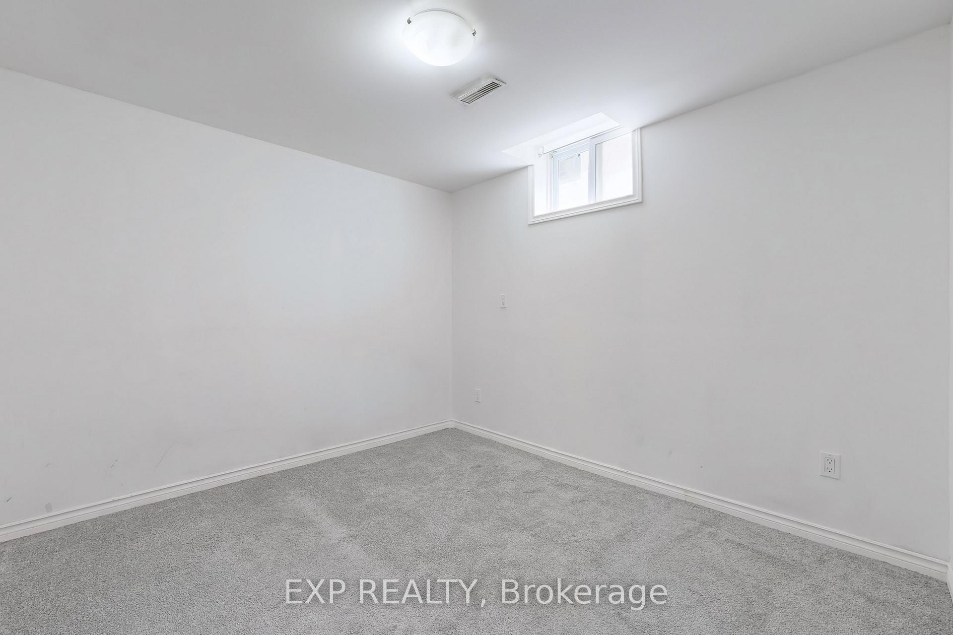 Photo 10 of 64 Sorrell Crescent, Markham, Milliken Mills East — HOMEH