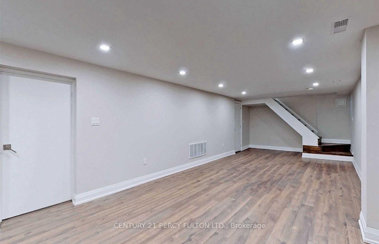Front of Unit Bsmt, 64 Royal Orchard Boulevard