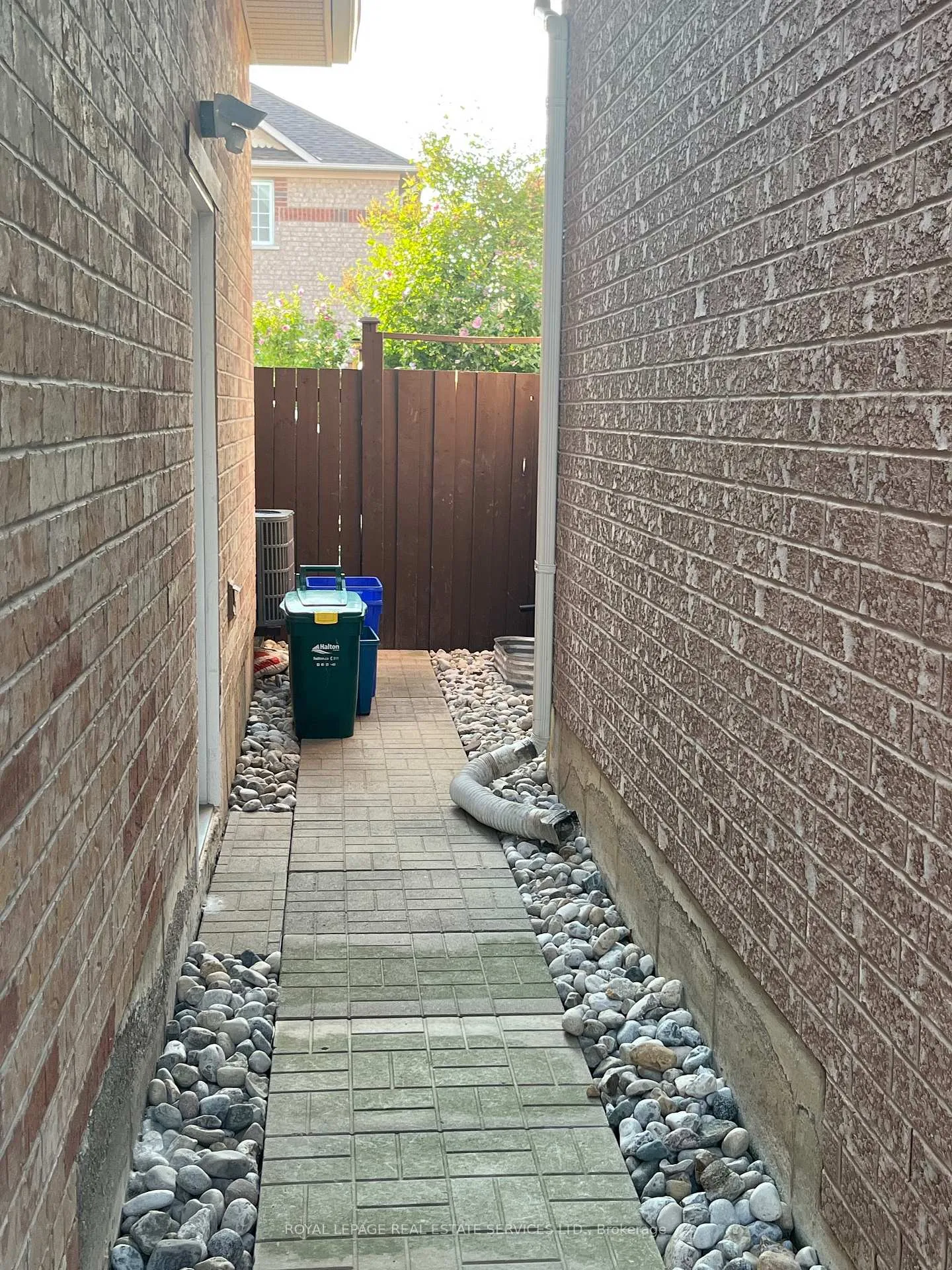 Photo 2 of Unit Lower, 1105 Field Drive, Milton, Clarke — HOMEH