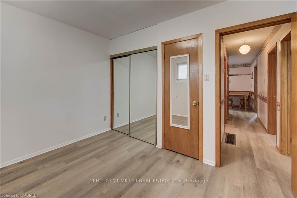 Photo 20 of 165 Ridge Street, Hamilton, Greeningdon — HOMEH