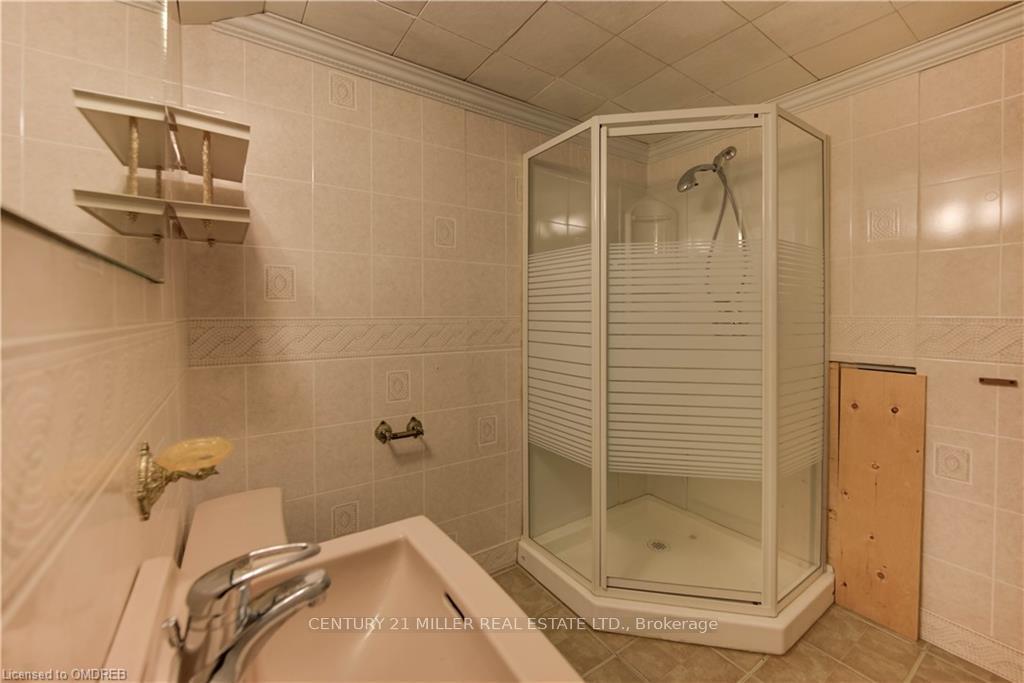 Photo 26 of 165 Ridge Street, Hamilton, Greeningdon — HOMEH