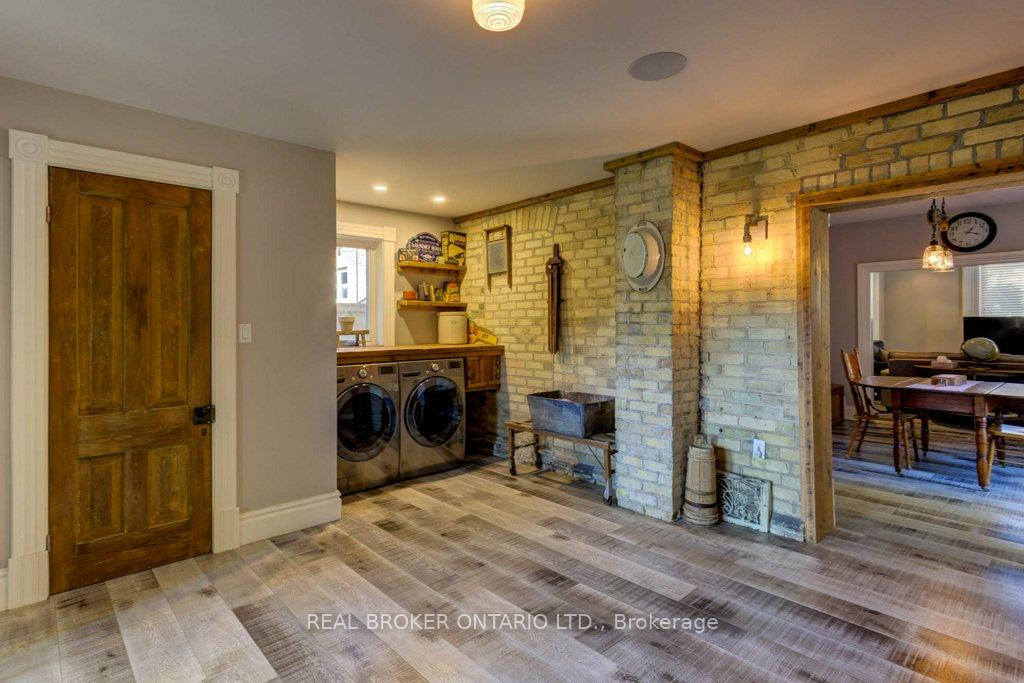 Photo 20 of 370 Main Street E, Minto — HOMEH