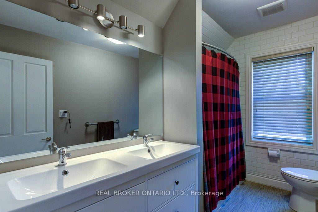 Photo 27 of 370 Main Street E, Minto — HOMEH