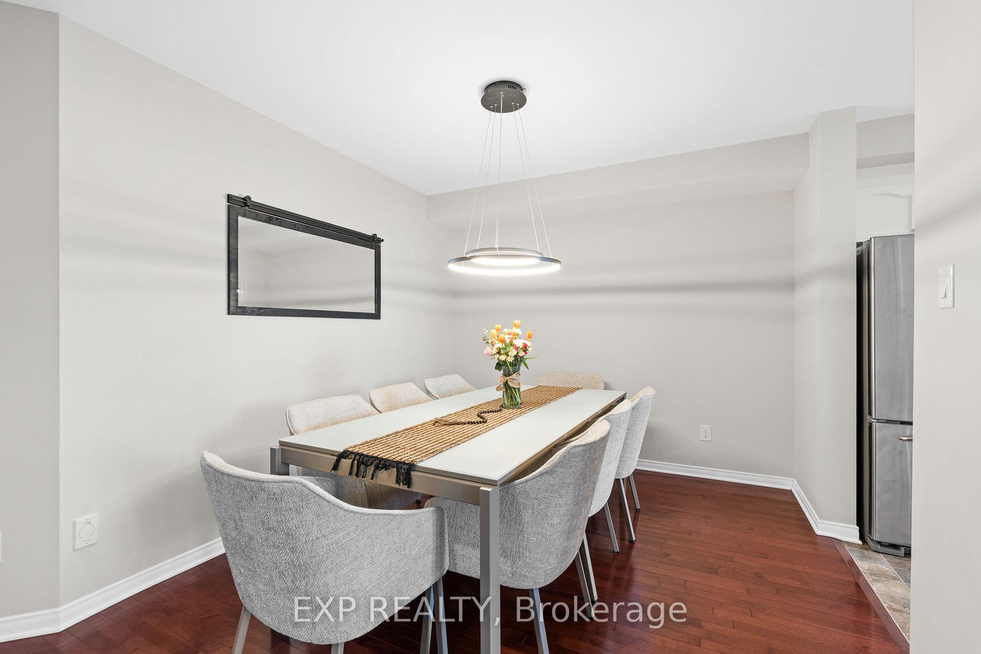 Photo 7 of 1461 Carronbridge Circle, Ottawa, Kanata - Emerald Meadows/Trailwest — HOMEH