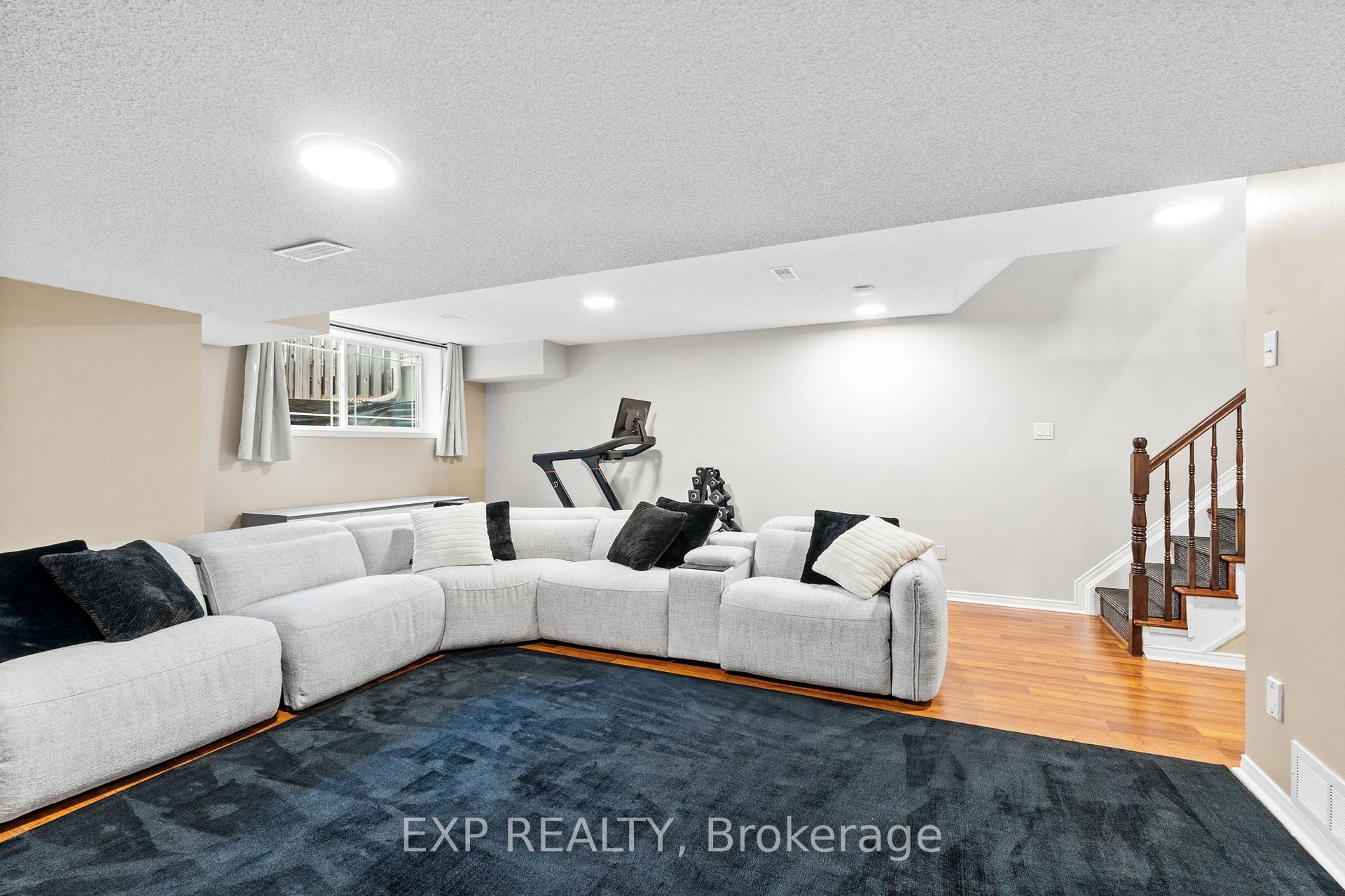 Photo 34 of 1461 Carronbridge Circle, Ottawa, Kanata - Emerald Meadows/Trailwest — HOMEH