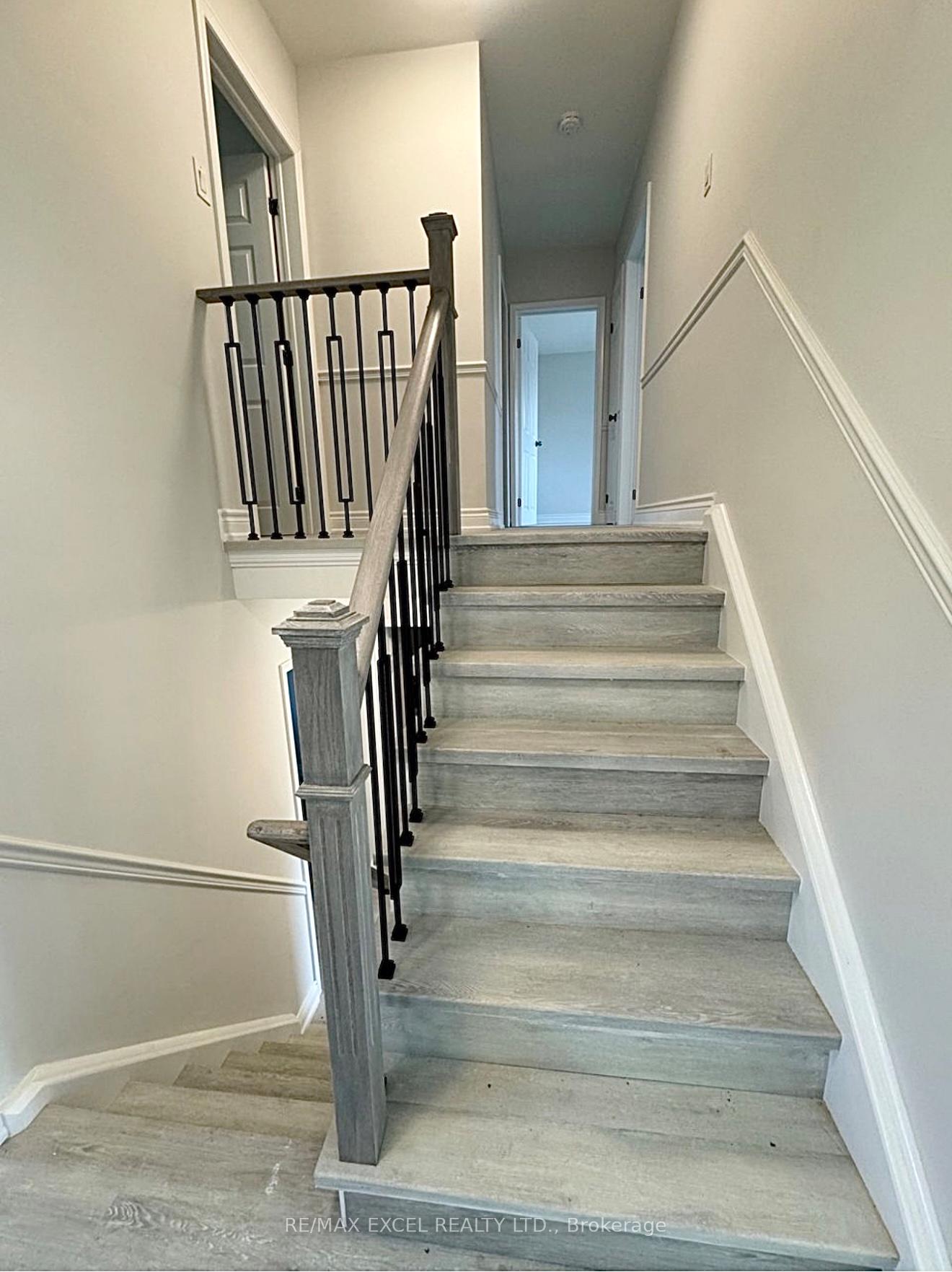 Photo 8 of 29 Arrowflight Drive, Markham, Bullock — HOMEH