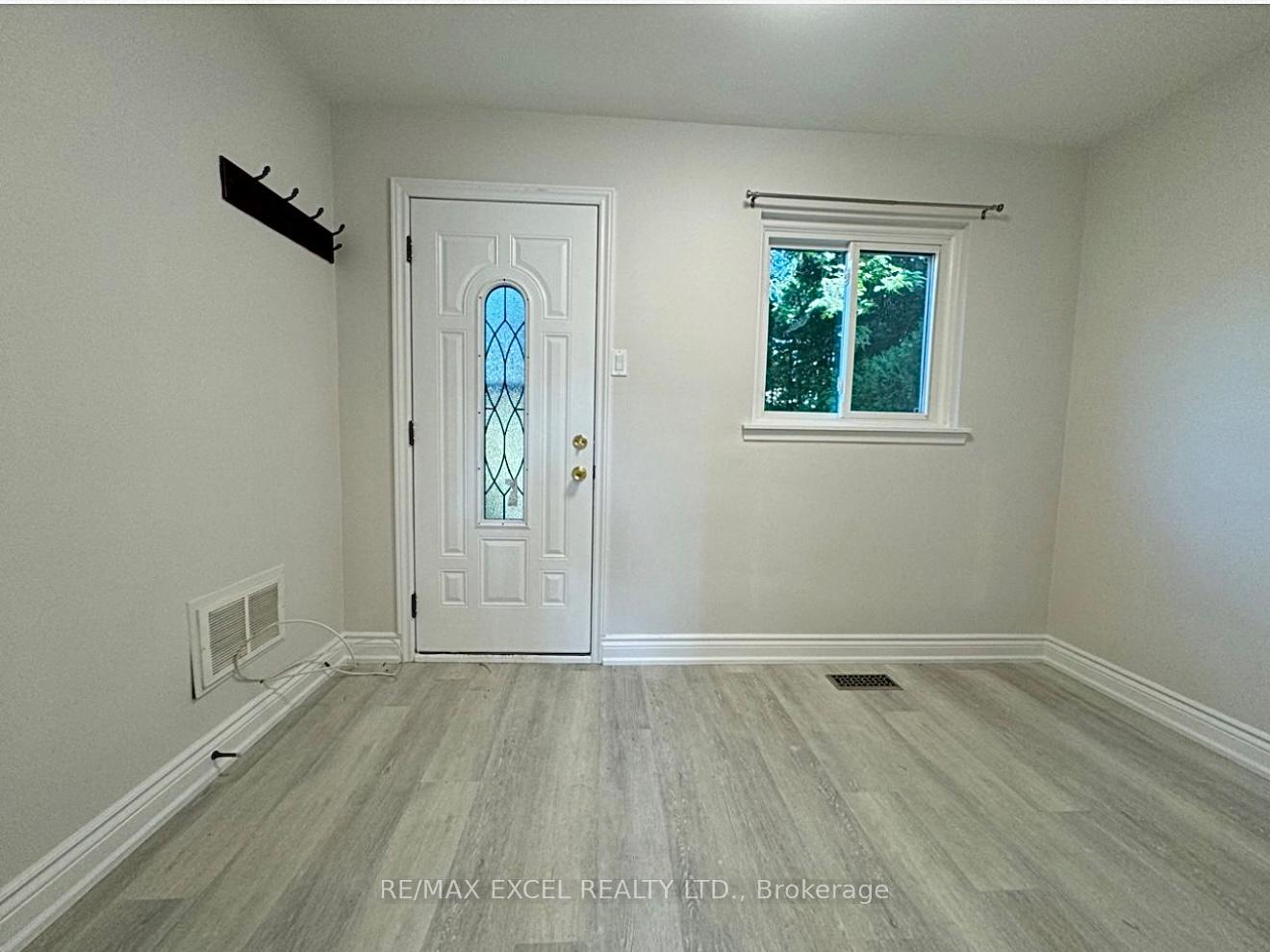 Photo 16 of 29 Arrowflight Drive, Markham, Bullock — HOMEH
