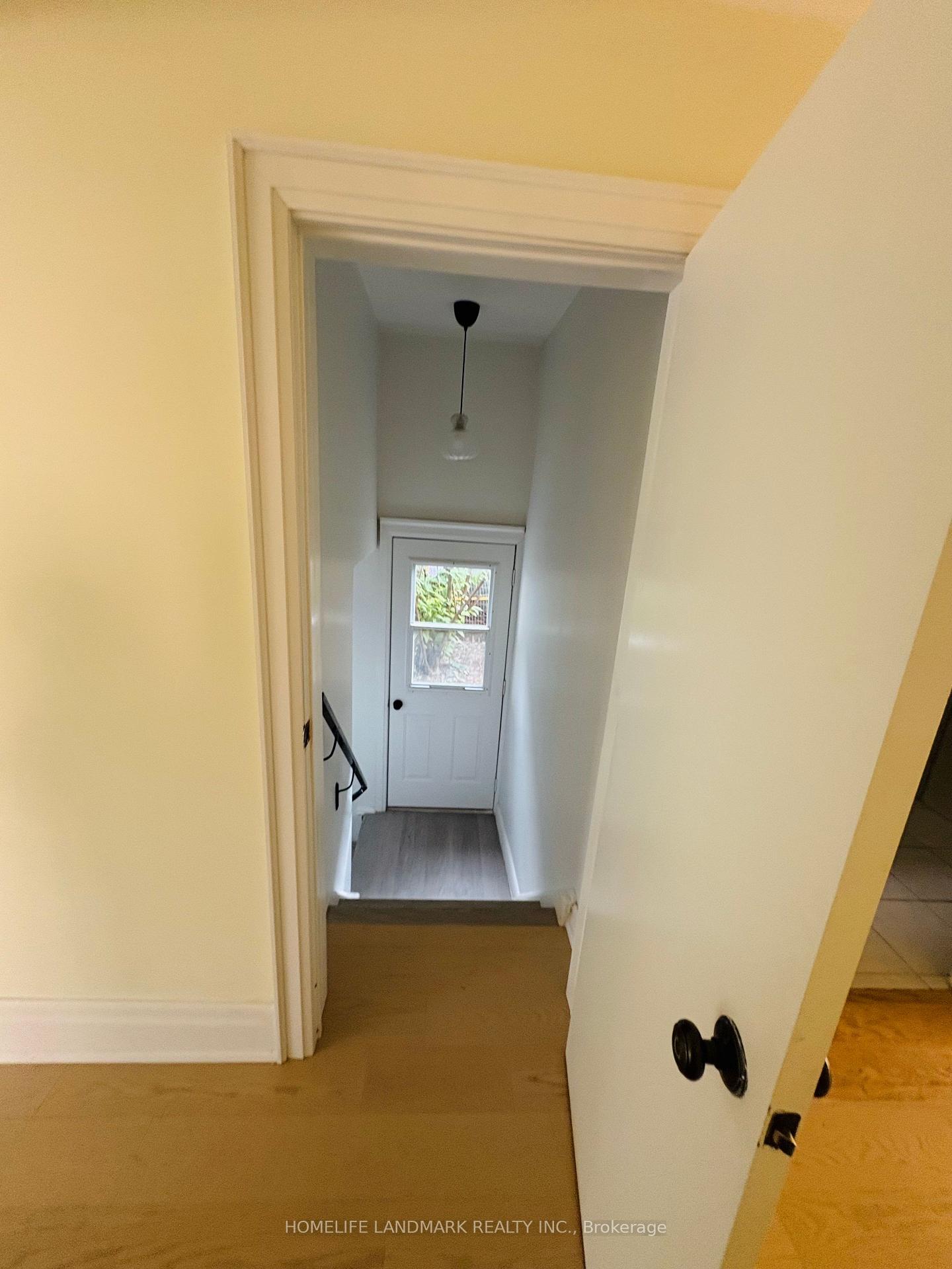 Photo 2 of Unit Basement, 74 Robinson Street, Markham, Bullock — HOMEH