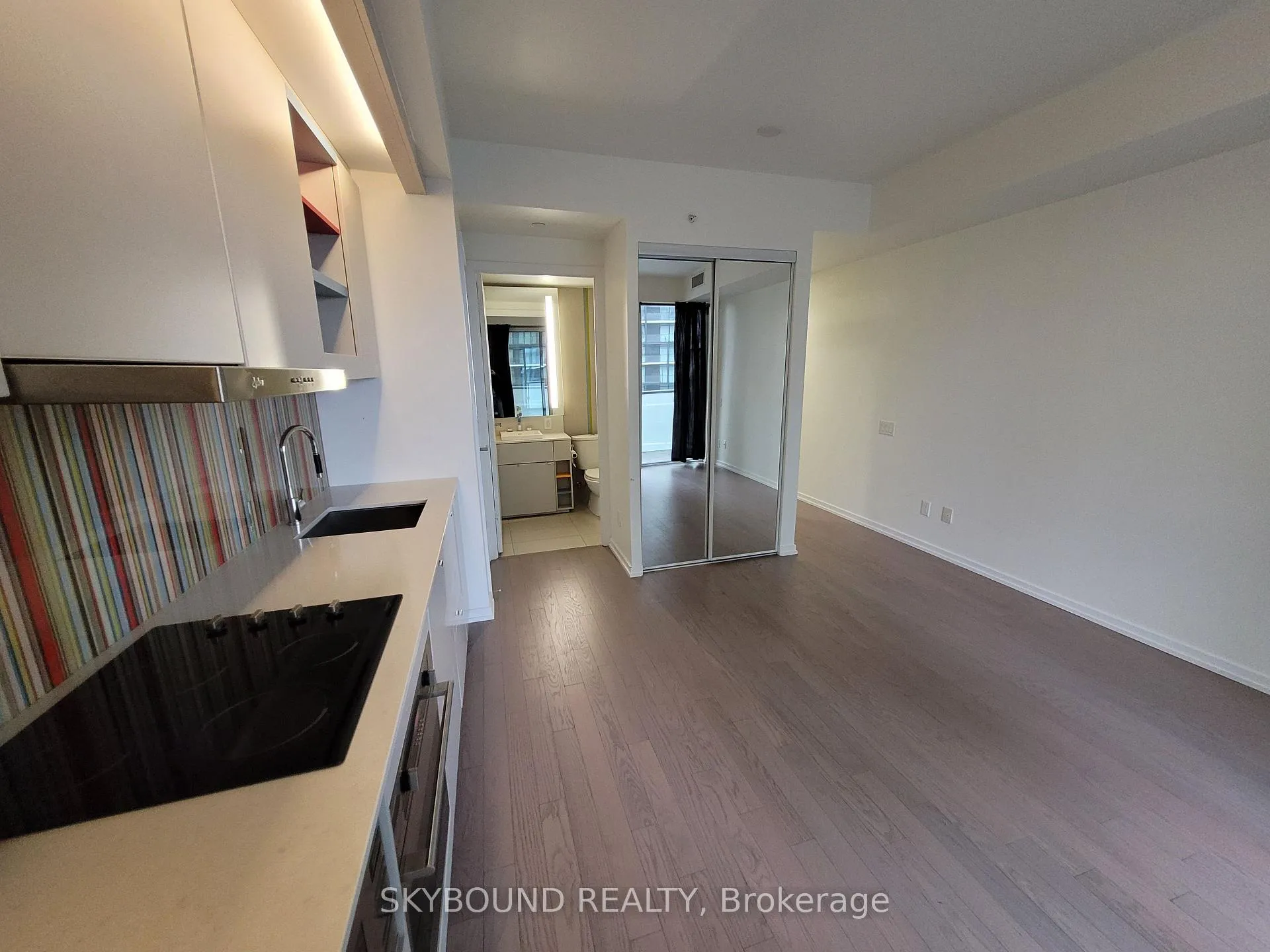 Photo 7 of Unit 2302, 101 Peter Street, Toronto, Waterfront Communities — HOMEH