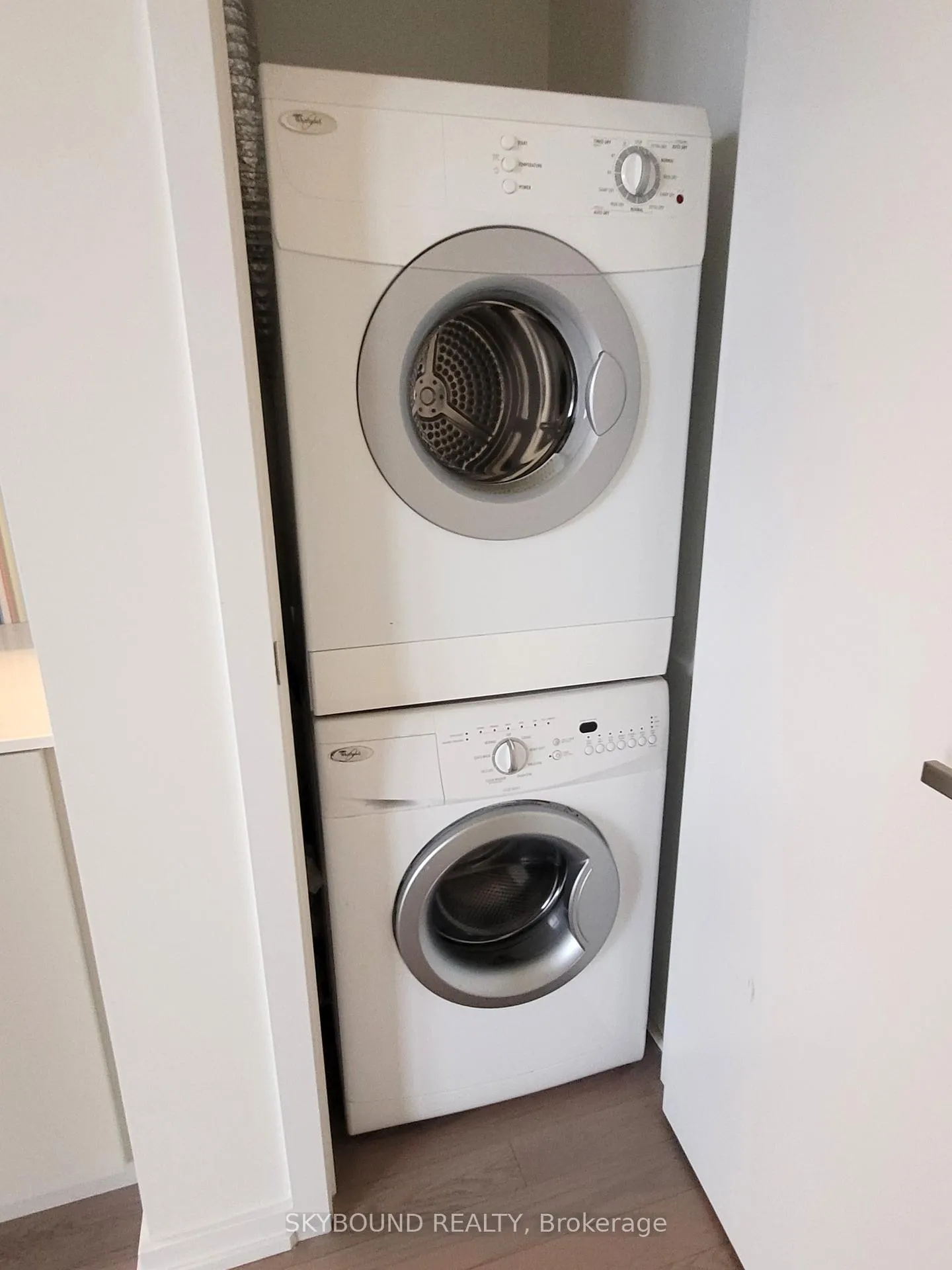 Photo 11 of Unit 2302, 101 Peter Street, Toronto, Waterfront Communities — HOMEH