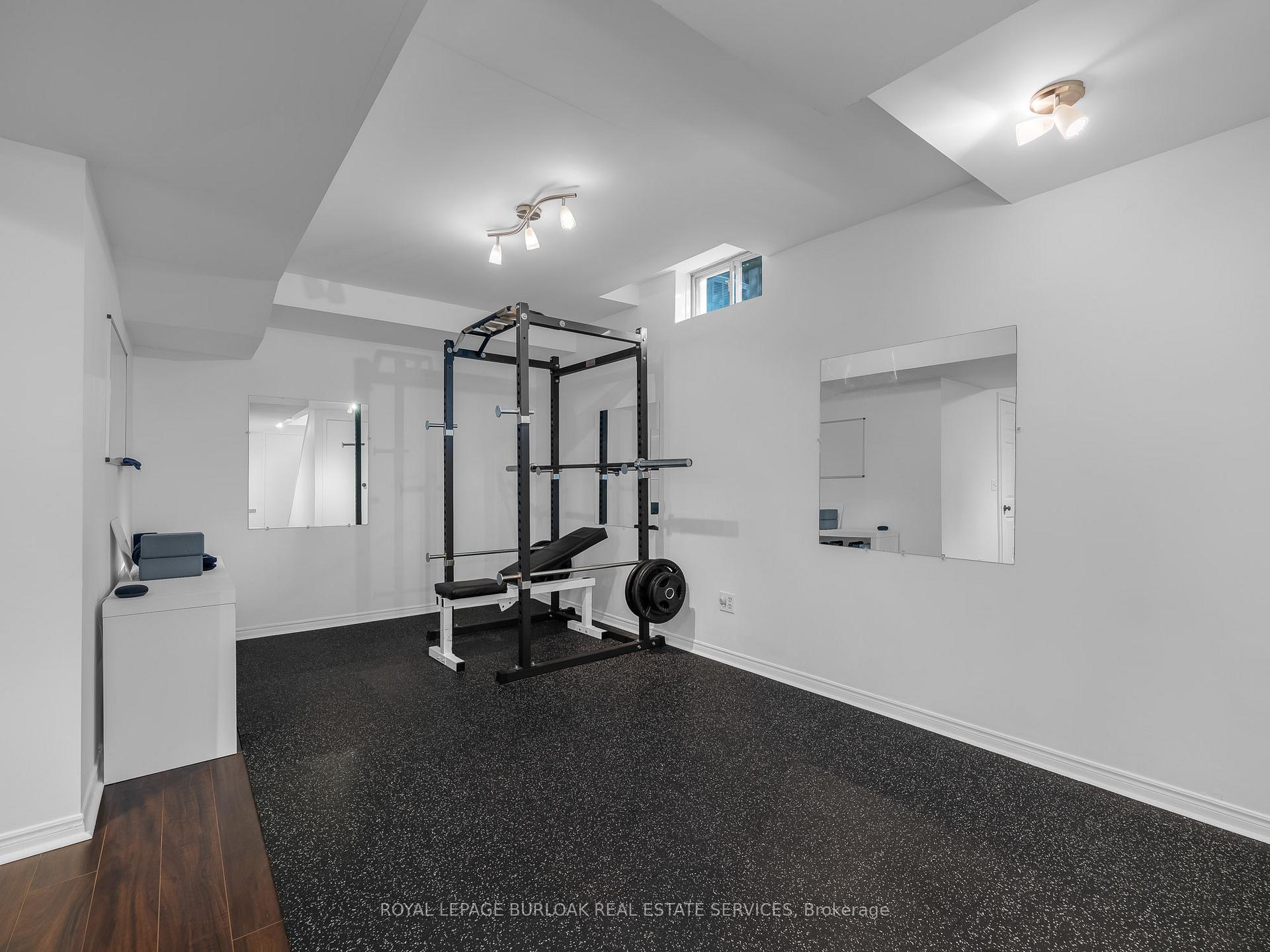 Photo 26 of 14 Thornlodge Drive, Hamilton, Waterdown — HOMEH