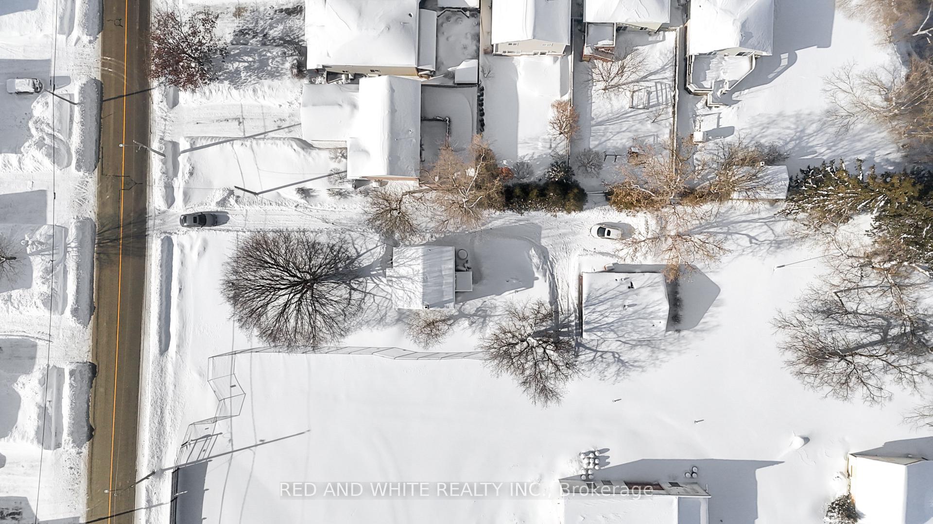 Photo 16 of 107 Bloomingdale Road N, Kitchener — HOMEH