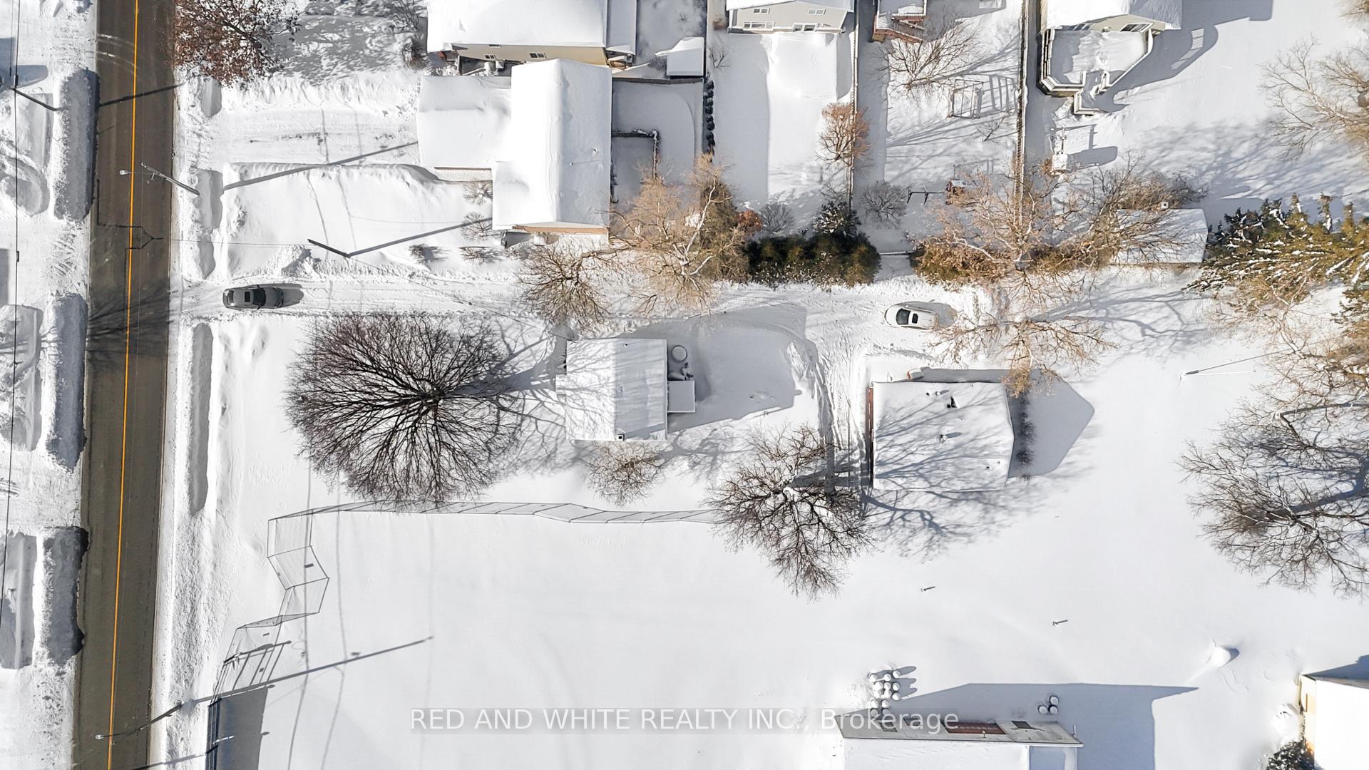 Photo 17 of 107 Bloomingdale Road N, Kitchener — HOMEH