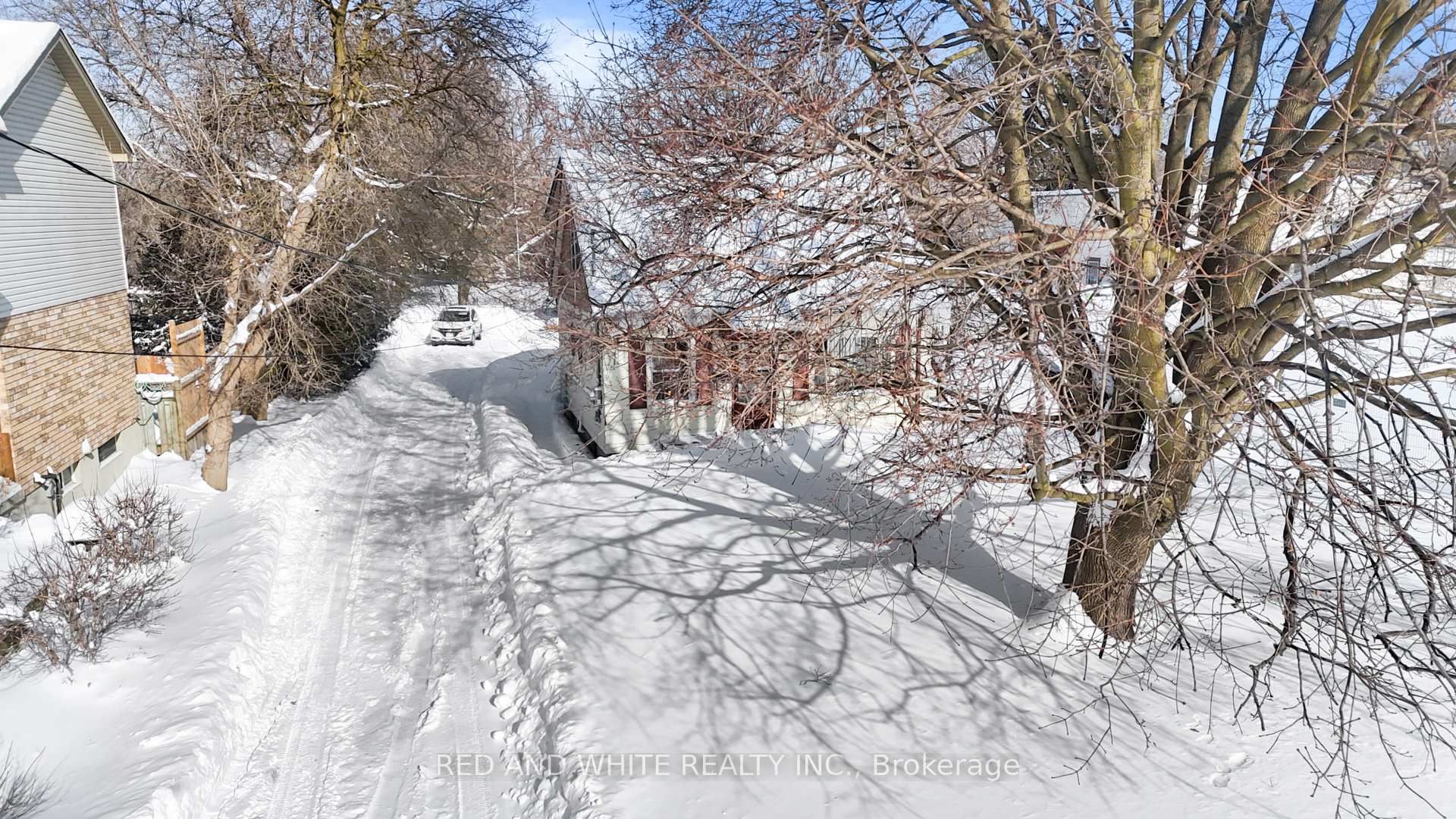 Photo 19 of 107 Bloomingdale Road N, Kitchener — HOMEH