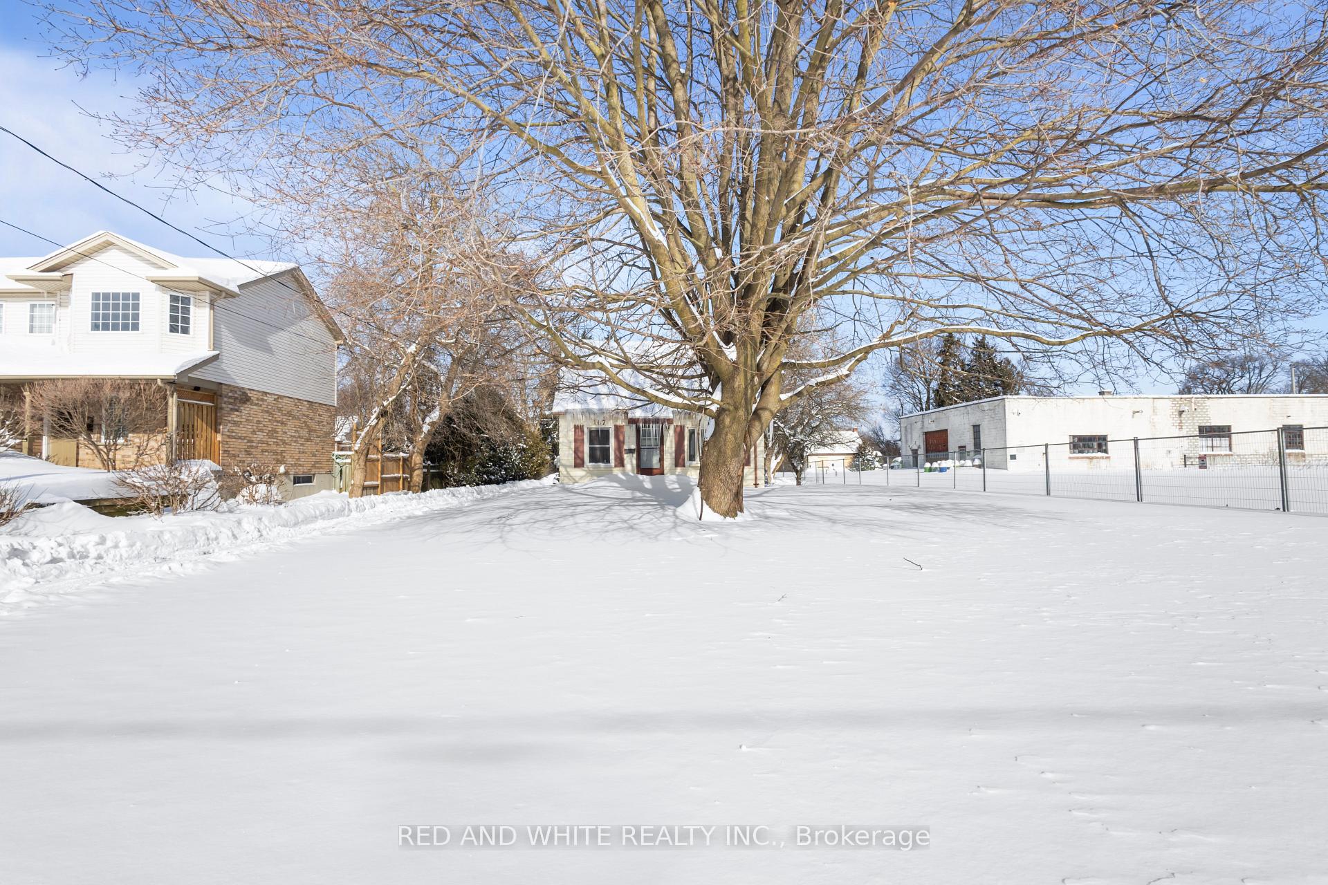 Photo 21 of 107 Bloomingdale Road N, Kitchener — HOMEH