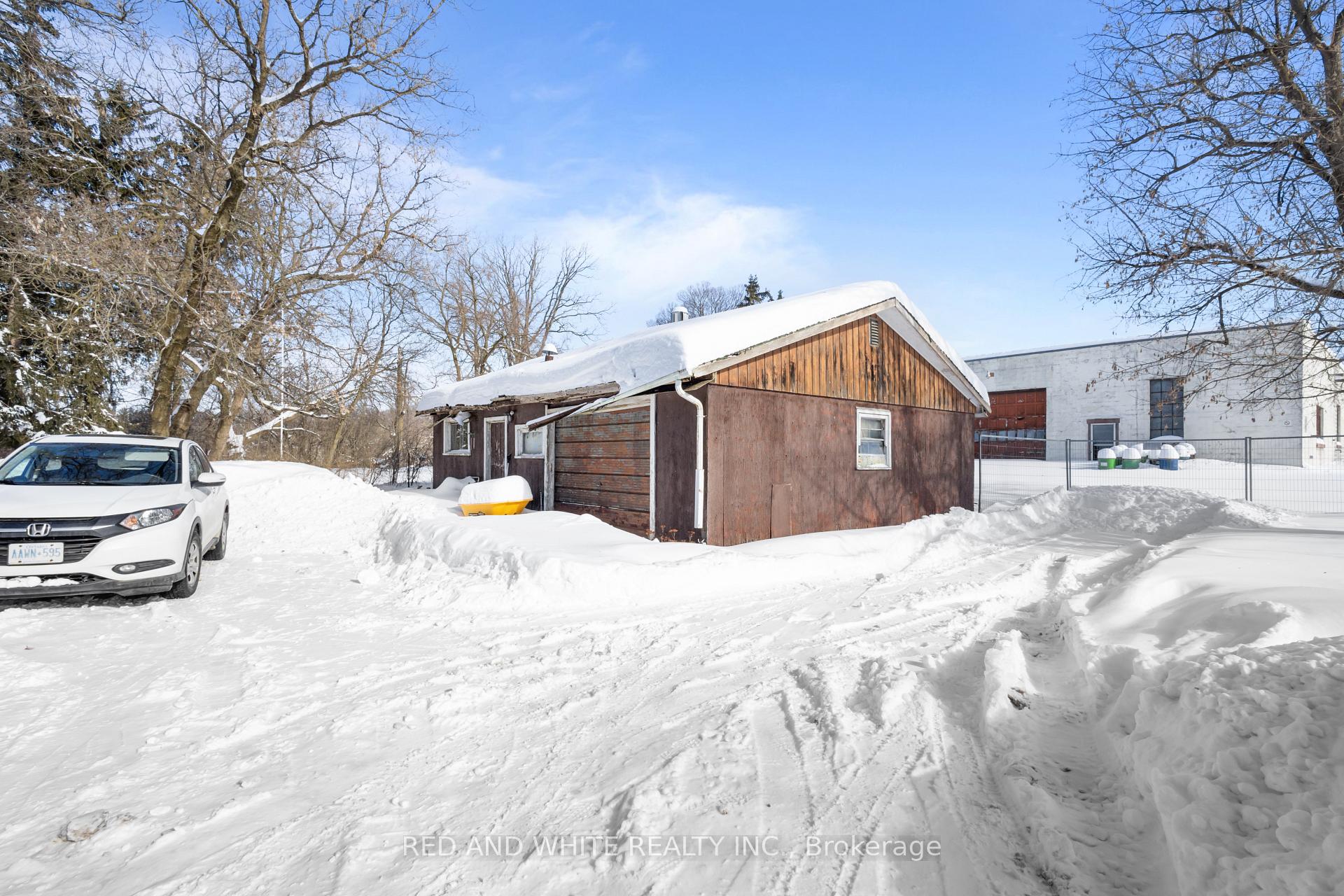 Photo 27 of 107 Bloomingdale Road N, Kitchener — HOMEH