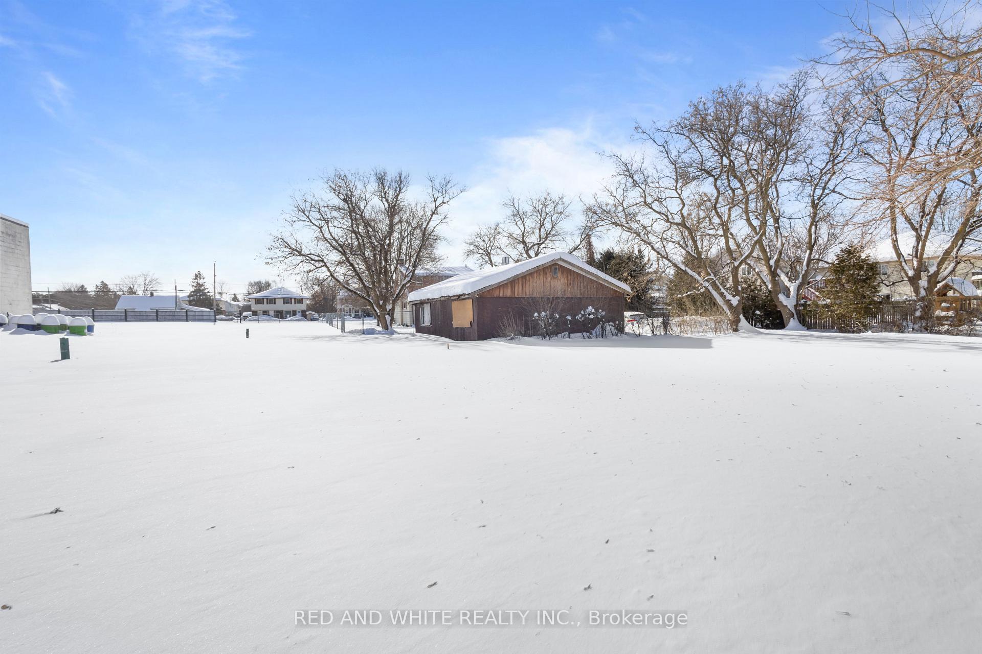 Photo 29 of 107 Bloomingdale Road N, Kitchener — HOMEH