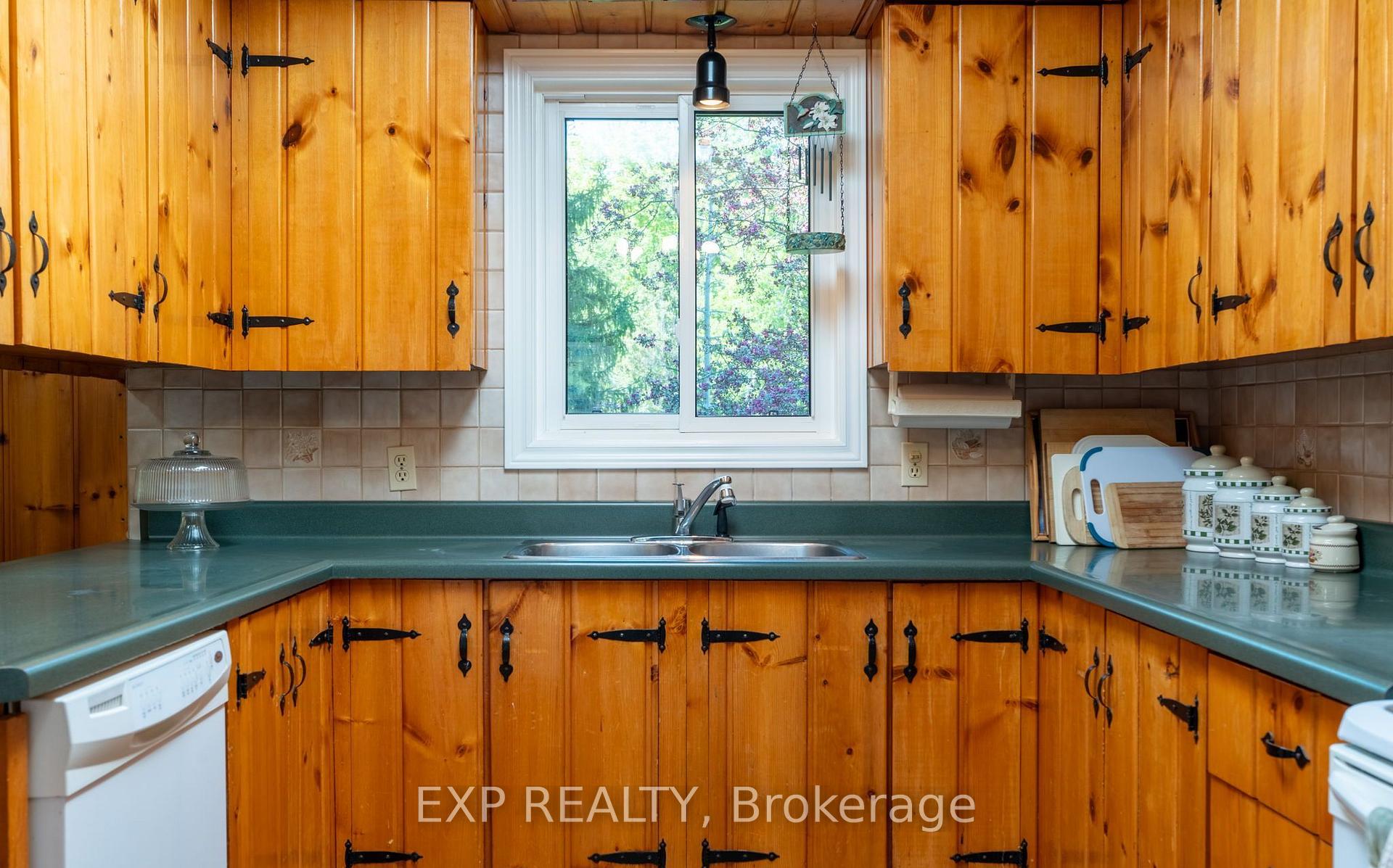 Photo 14 of 1215 Derry Road, Milton, Rural Milton West — HOMEH