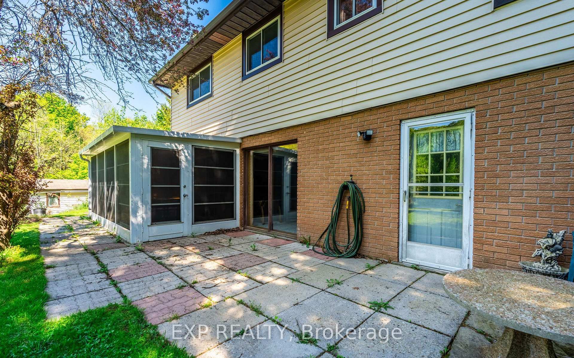 Photo 34 of 1215 Derry Road, Milton, Rural Milton West — HOMEH