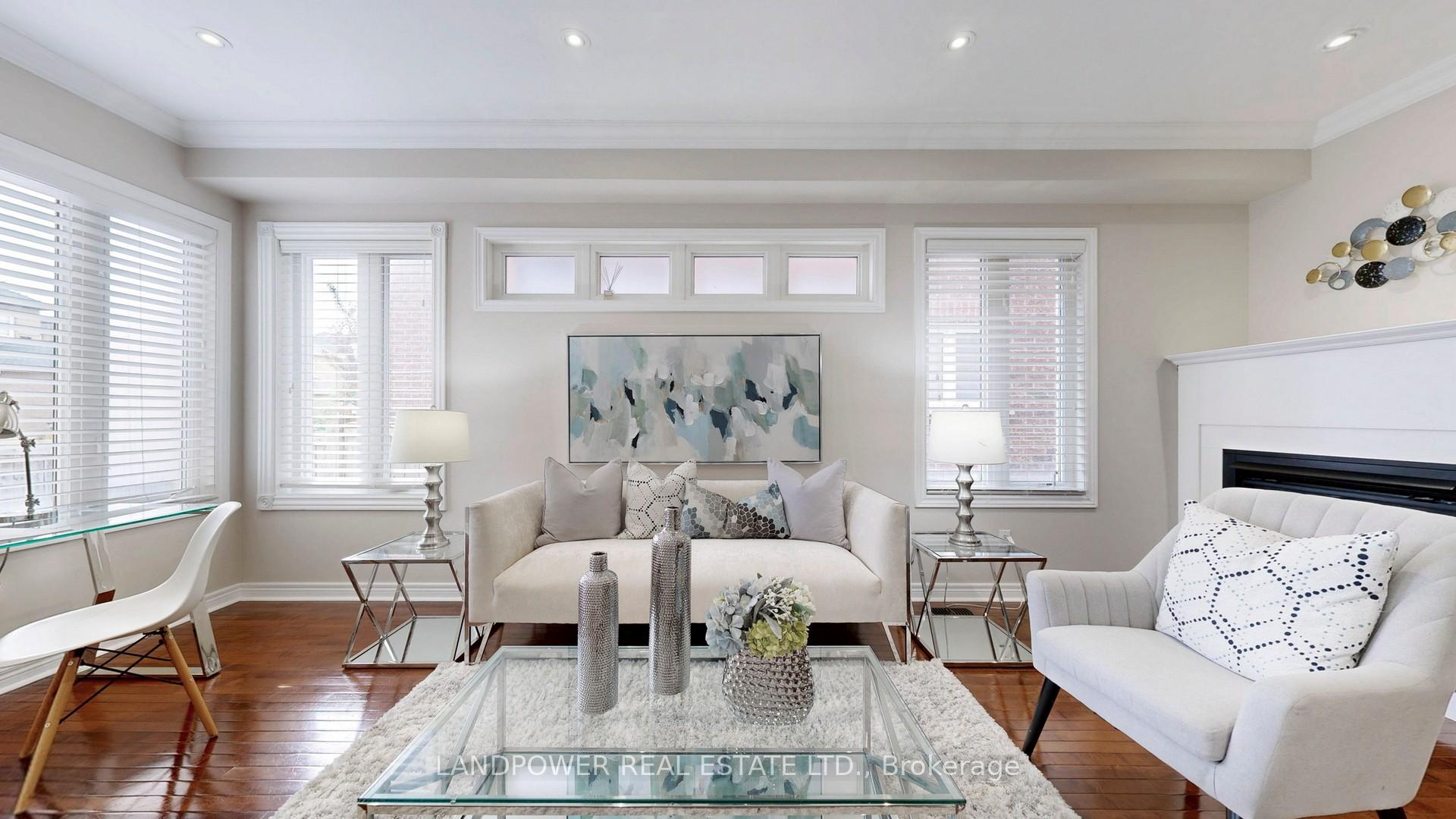 Photo 3 of 19 Snowcreek Street, Markham, Cornell — HOMEH