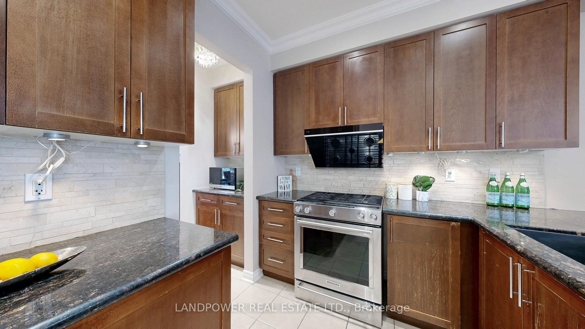 Photo 11 of 19 Snowcreek Street, Markham, Cornell — HOMEH