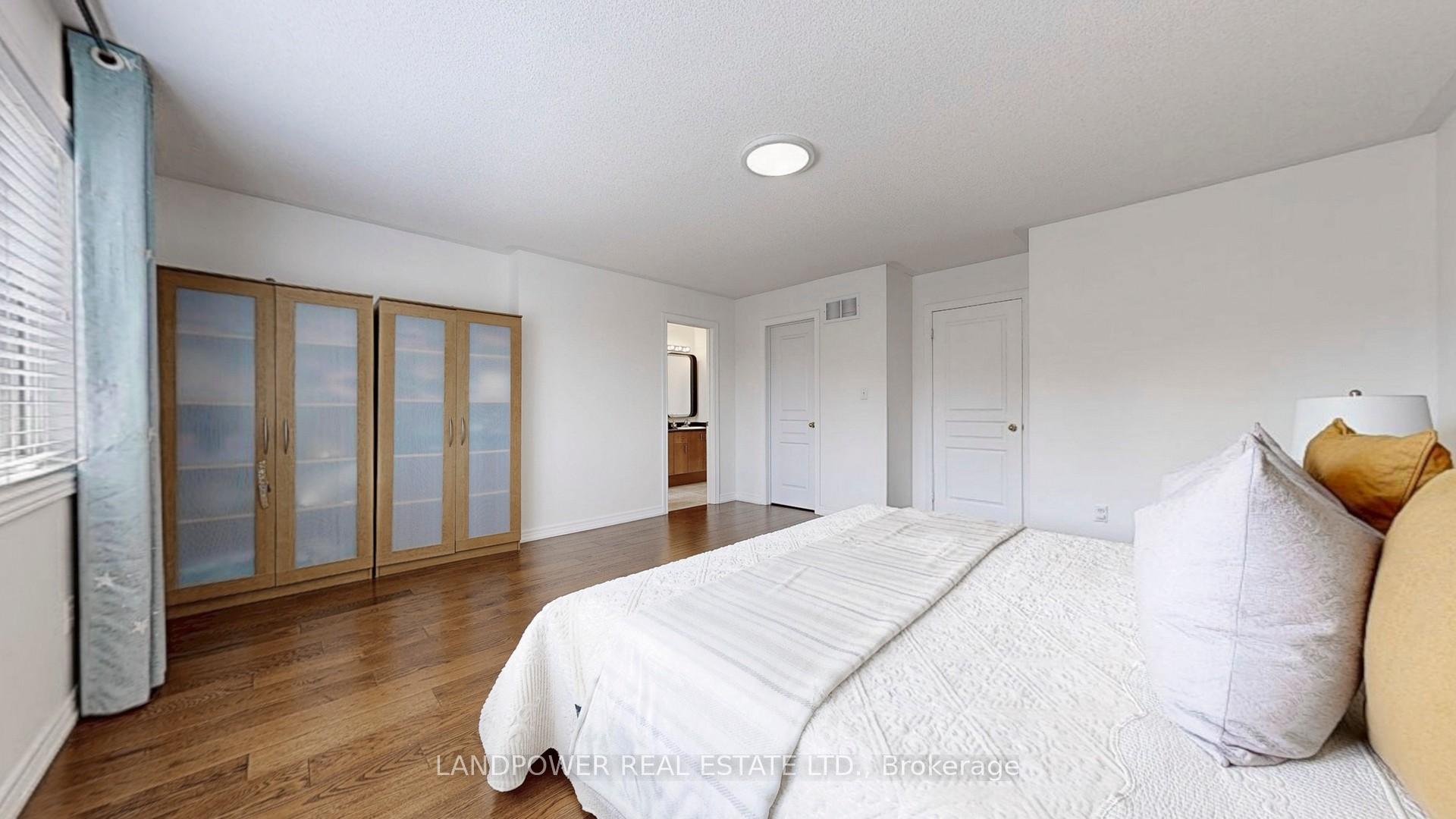 Photo 27 of 19 Snowcreek Street, Markham, Cornell — HOMEH