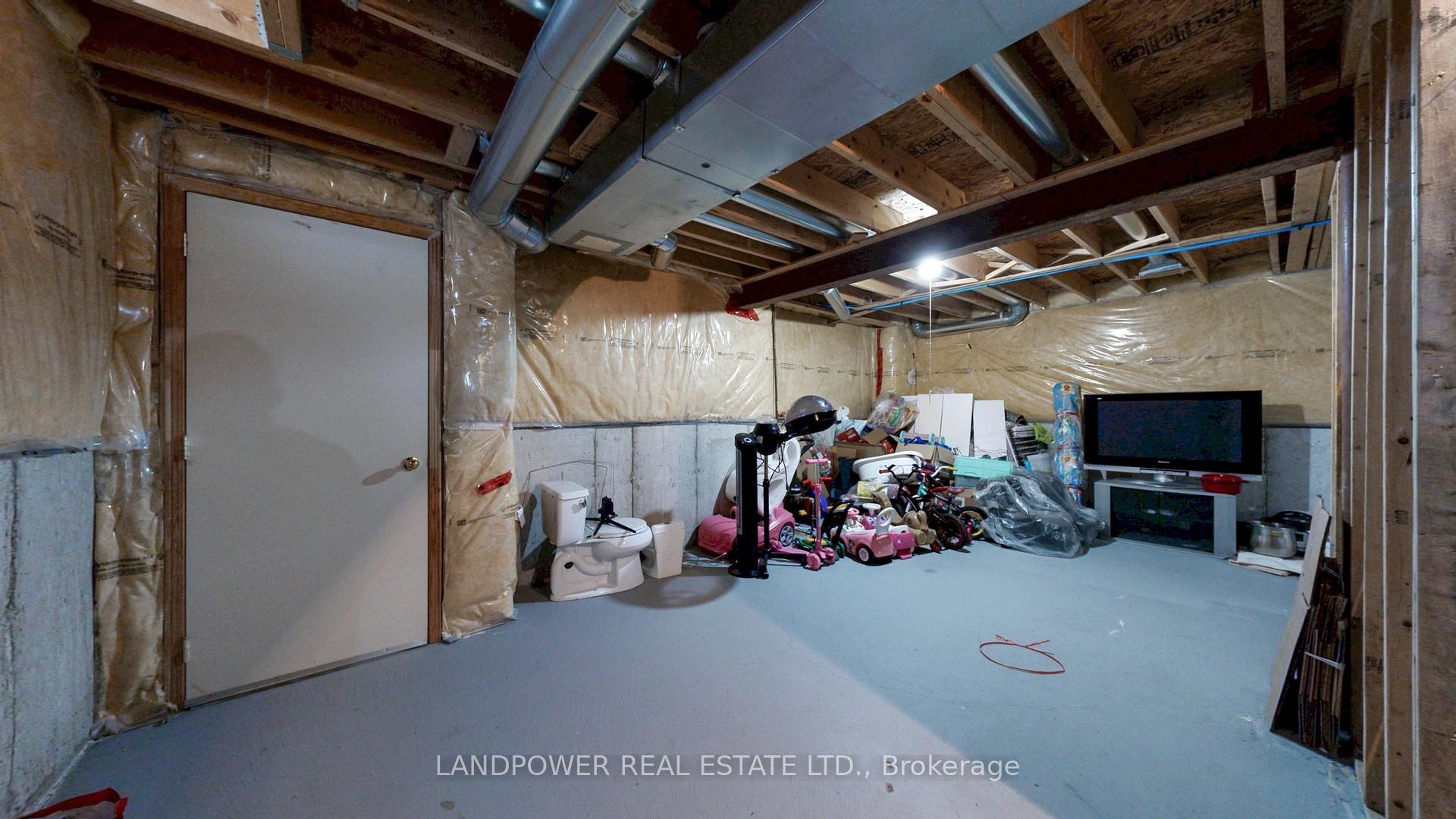 Photo 45 of 19 Snowcreek Street, Markham, Cornell — HOMEH