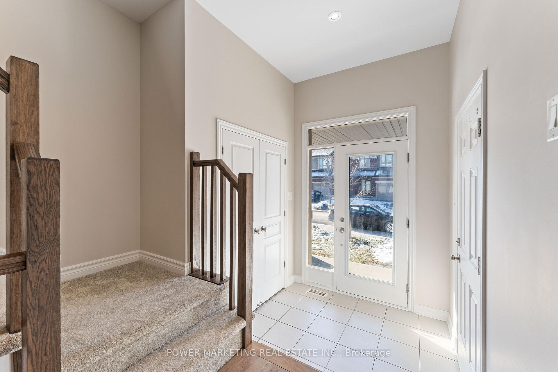 Photo 5 of 544 Triangle Street, Ottawa, Kanata - Emerald Meadows/Trailwest — HOMEH