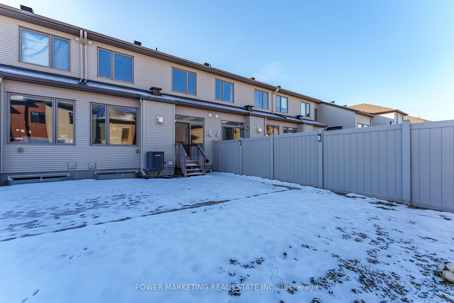 Photo 27 of 544 Triangle Street, Ottawa, Kanata - Emerald Meadows/Trailwest — HOMEH