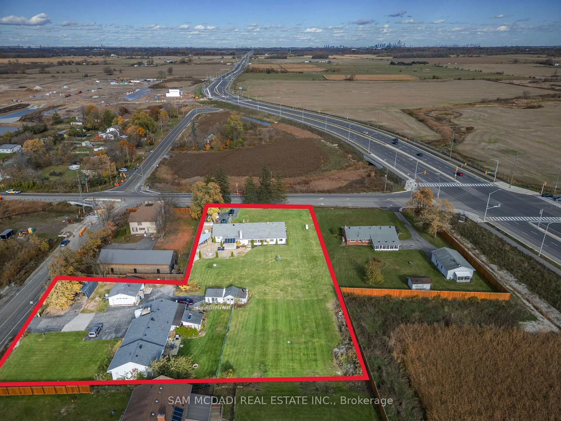 Photo 6 of 5784 & 9920 Fourth Line & Britannia Rd, Milton, Bowes — HOMEH
