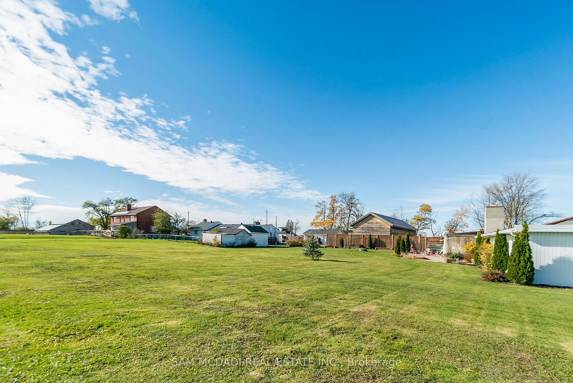 Photo 10 of 5784 & 9920 Fourth Line & Britannia Rd, Milton, Bowes — HOMEH