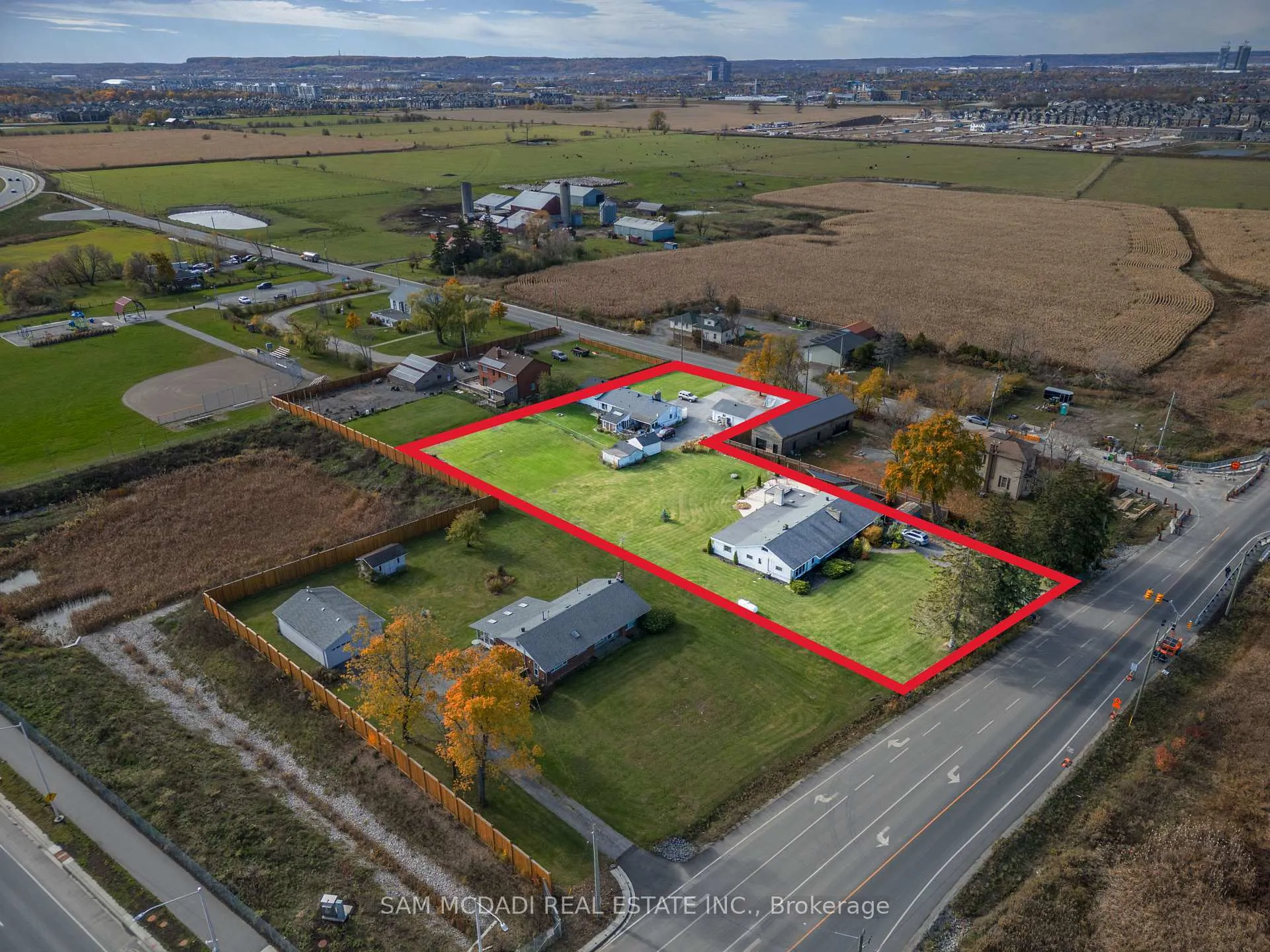 Photo 23 of 5784 & 9920 Fourth Line & Britannia Rd, Milton, Bowes — HOMEH