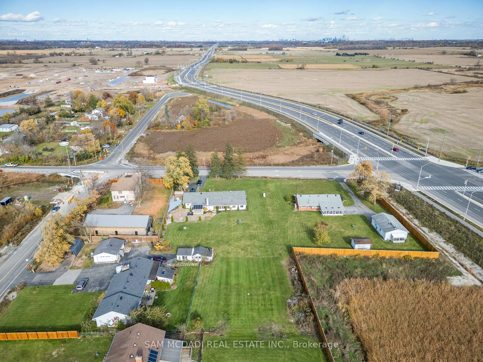 Photo 27 of 5784 & 9920 Fourth Line & Britannia Rd, Milton, Bowes — HOMEH
