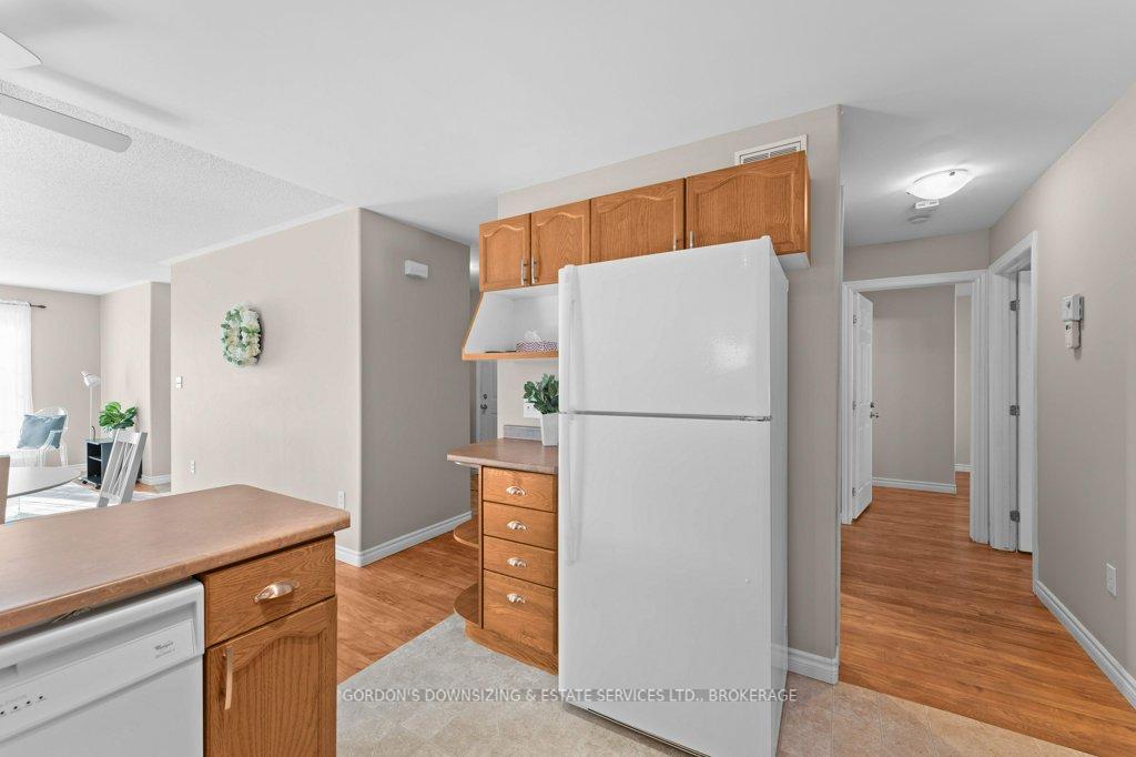 Photo 12 of 687 Arbour Crescent, Kingston, East Gardiners Rd — HOMEH