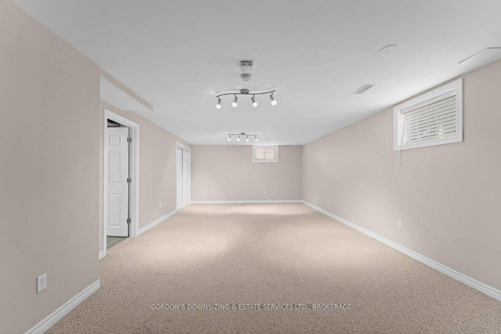 Photo 28 of 687 Arbour Crescent, Kingston, East Gardiners Rd — HOMEH