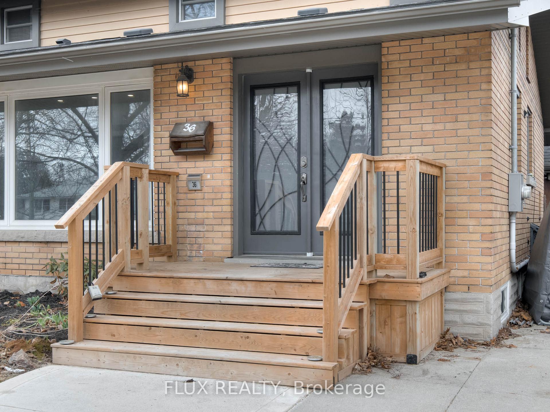 Photo 4 of 36 Perkell Place, Kitchener — HOMEH