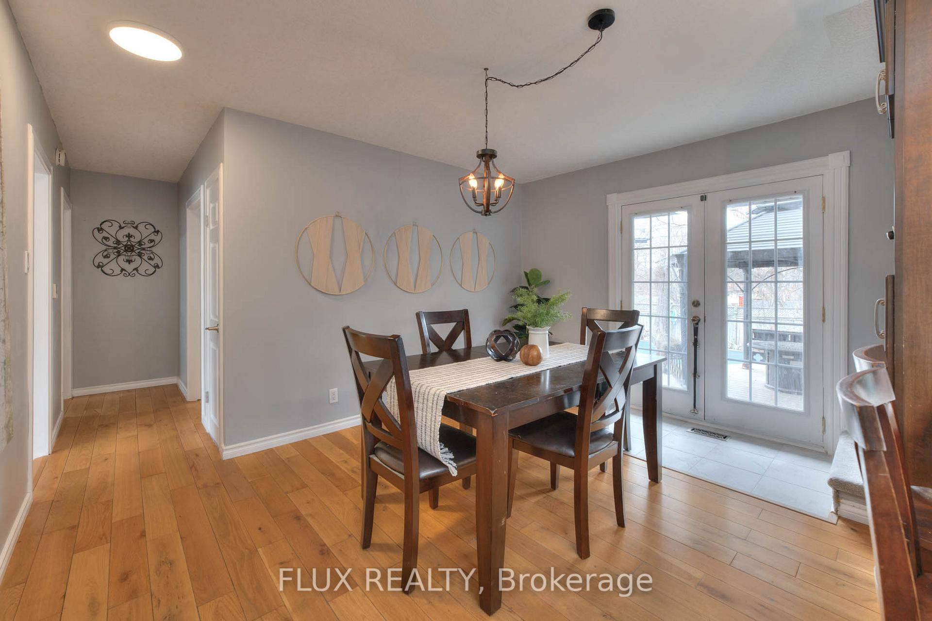 Photo 15 of 36 Perkell Place, Kitchener — HOMEH