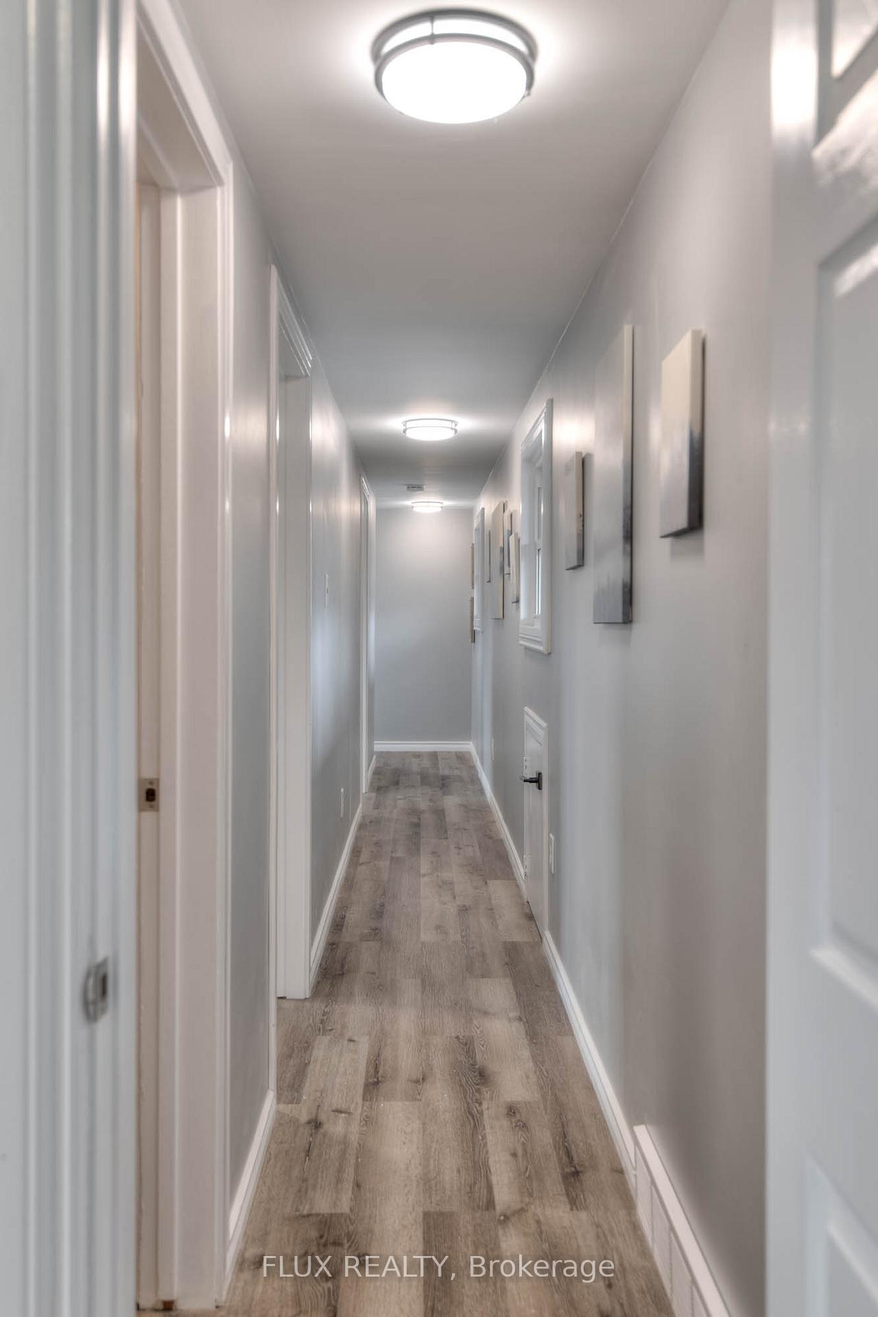 Photo 25 of 36 Perkell Place, Kitchener — HOMEH