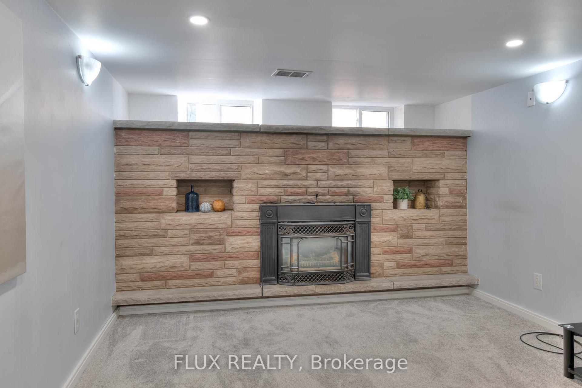 Photo 40 of 36 Perkell Place, Kitchener — HOMEH