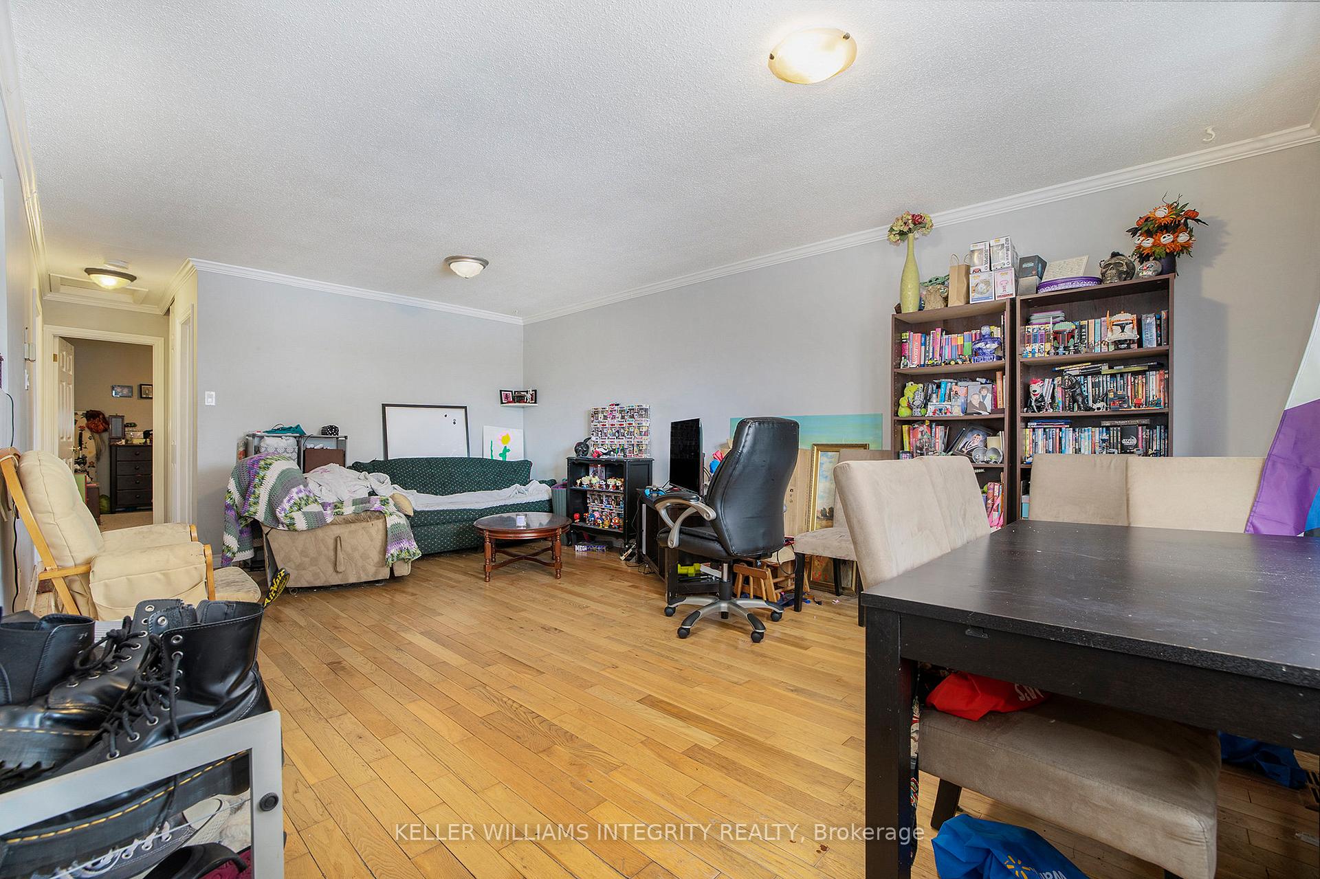 Photo 22 of 50 Binscarth Crescent, Ottawa, Kanata - Glencairn/Hazeldean — HOMEH