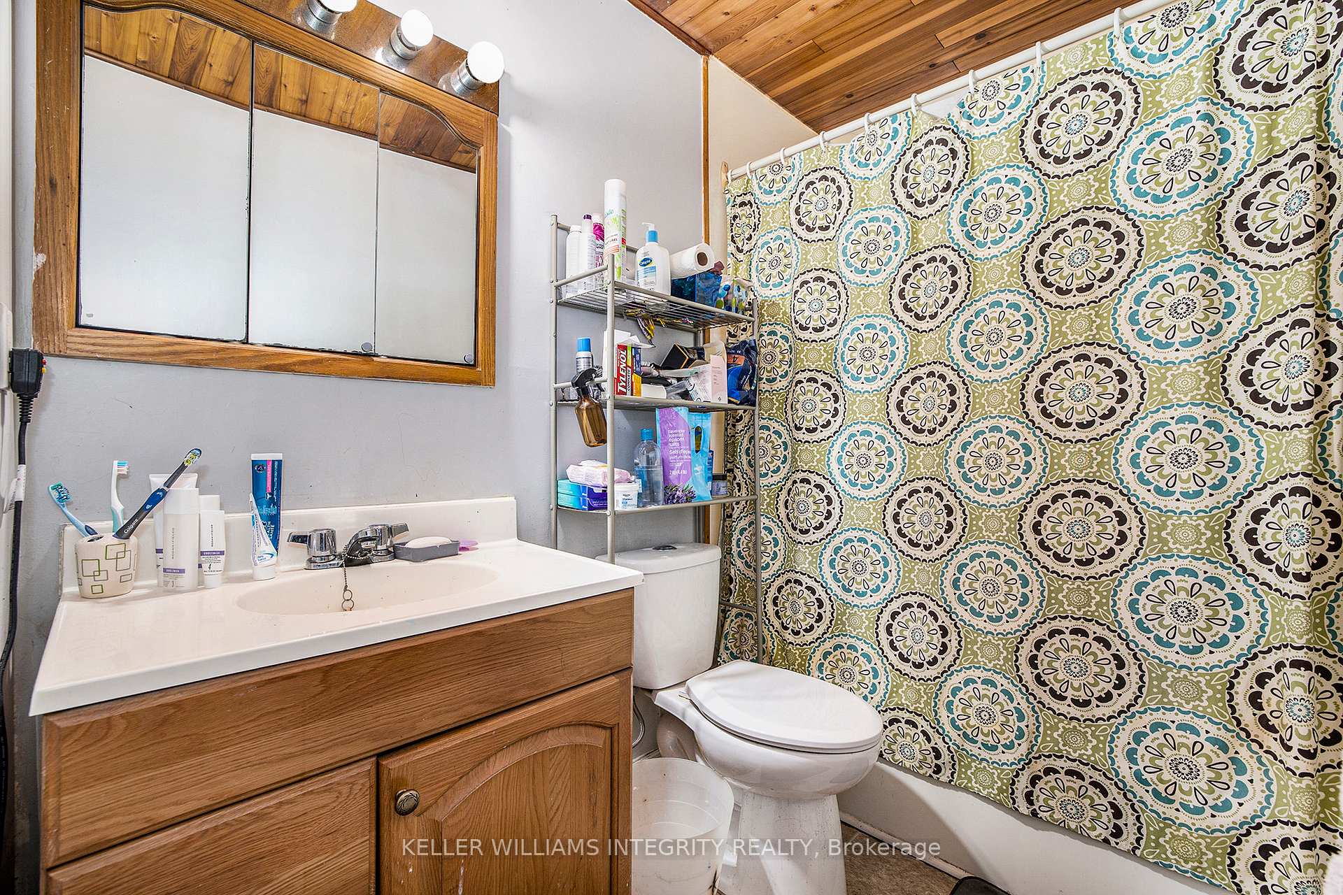 Photo 26 of 50 Binscarth Crescent, Ottawa, Kanata - Glencairn/Hazeldean — HOMEH